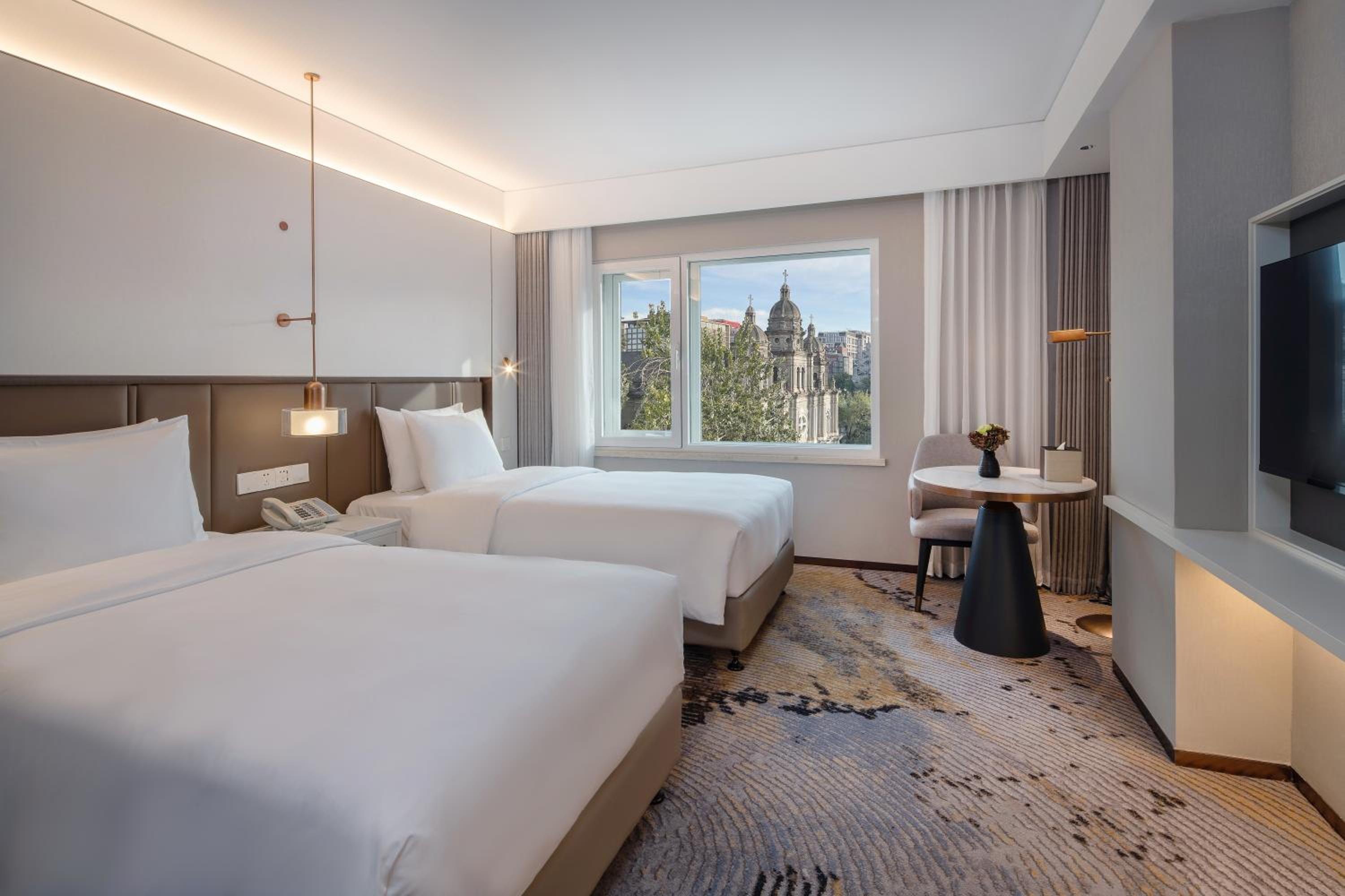 Superior Room Twin Beds - Photo 4