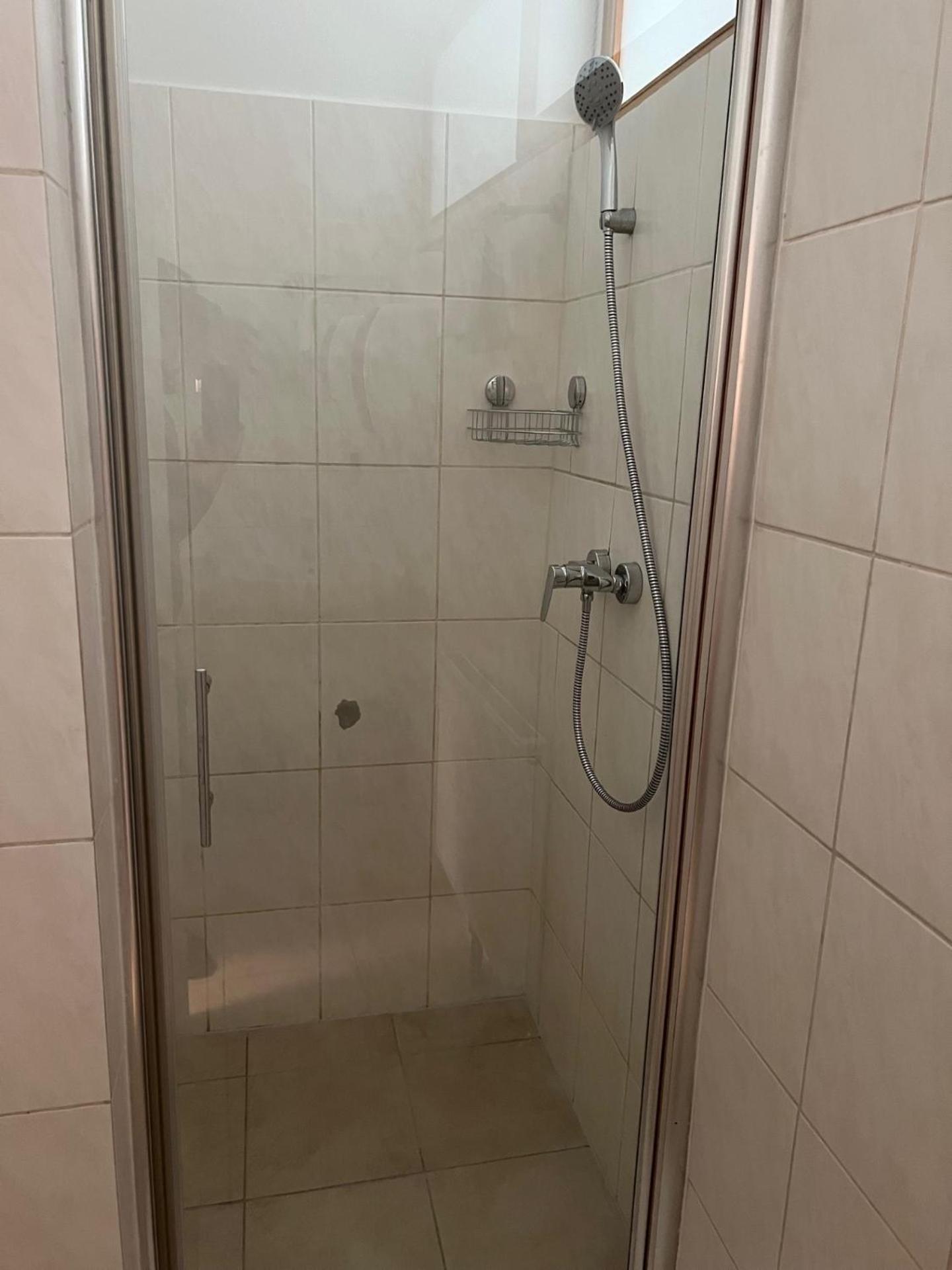 Double or Twin Room with Private External Bathroom photo 2