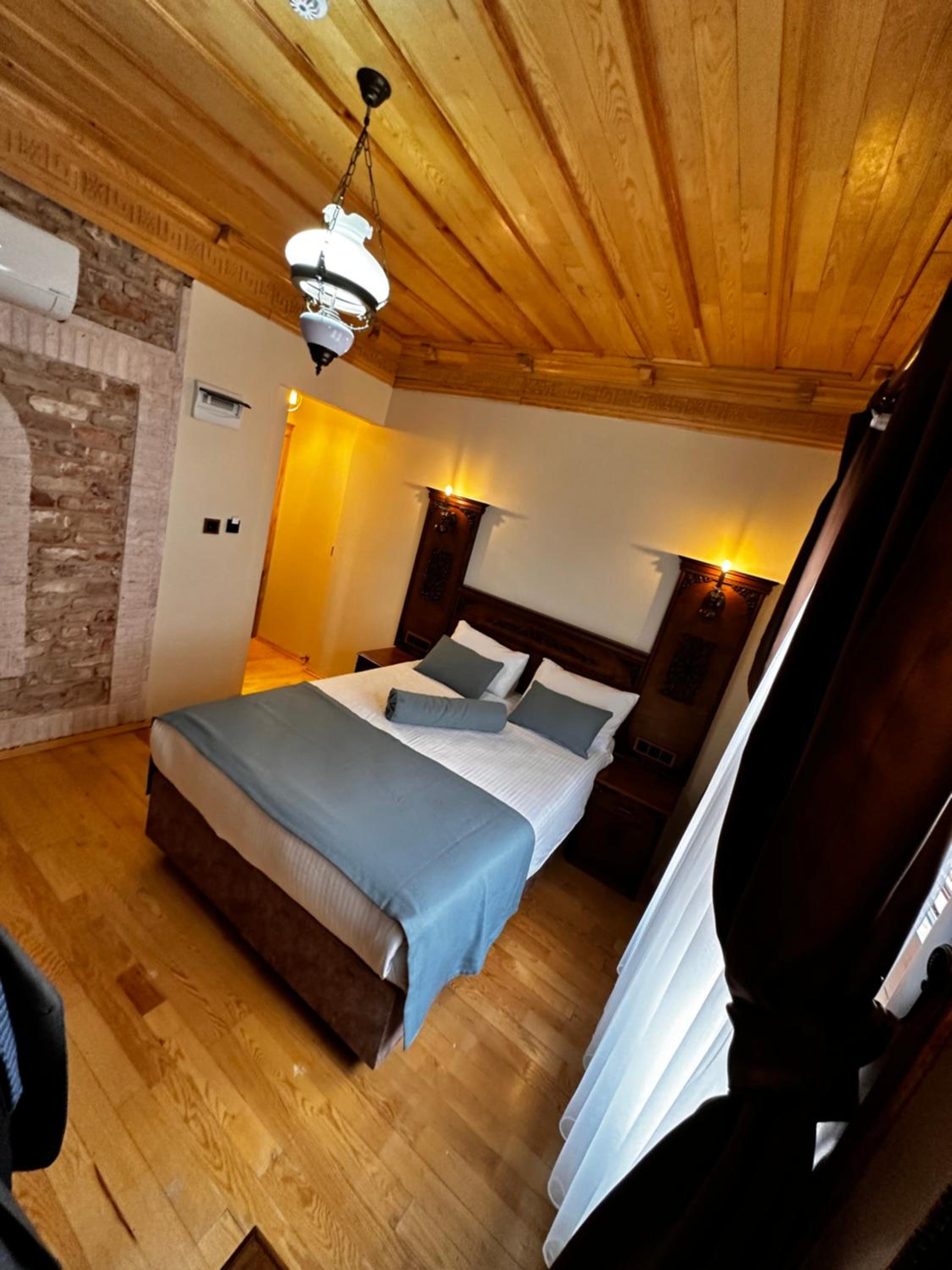 Deluxe Double Room photo 3