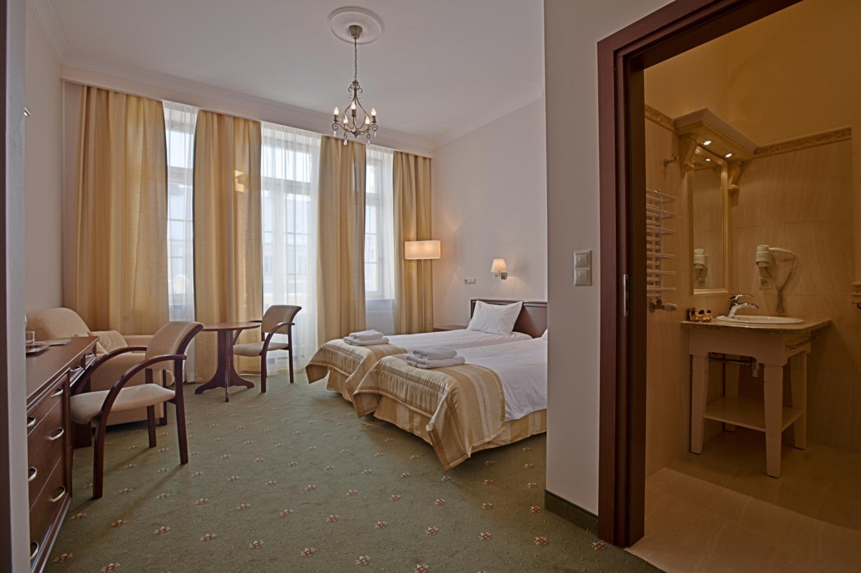 Twin Room