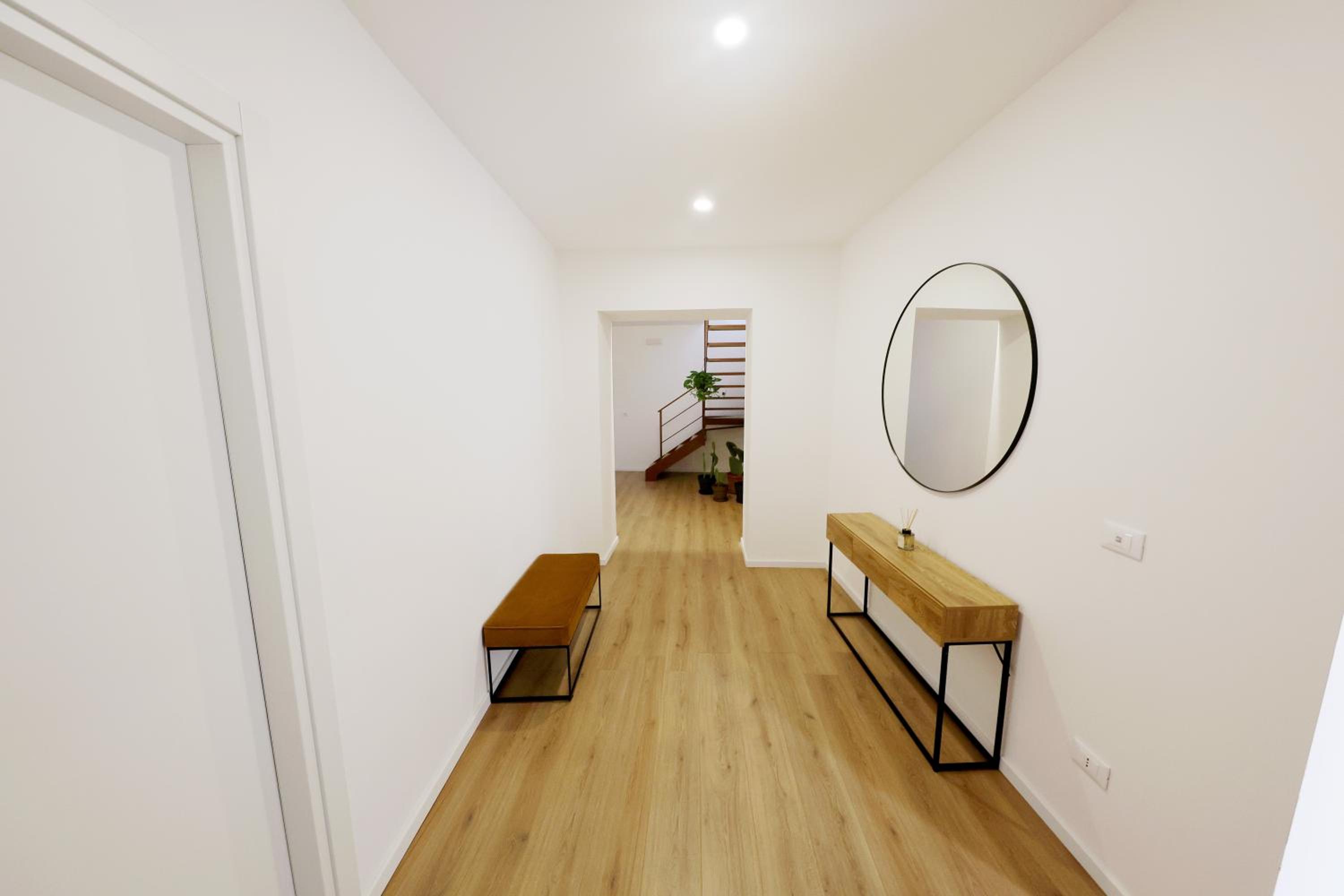 Deluxe Double Room with Balcony - Photo 1