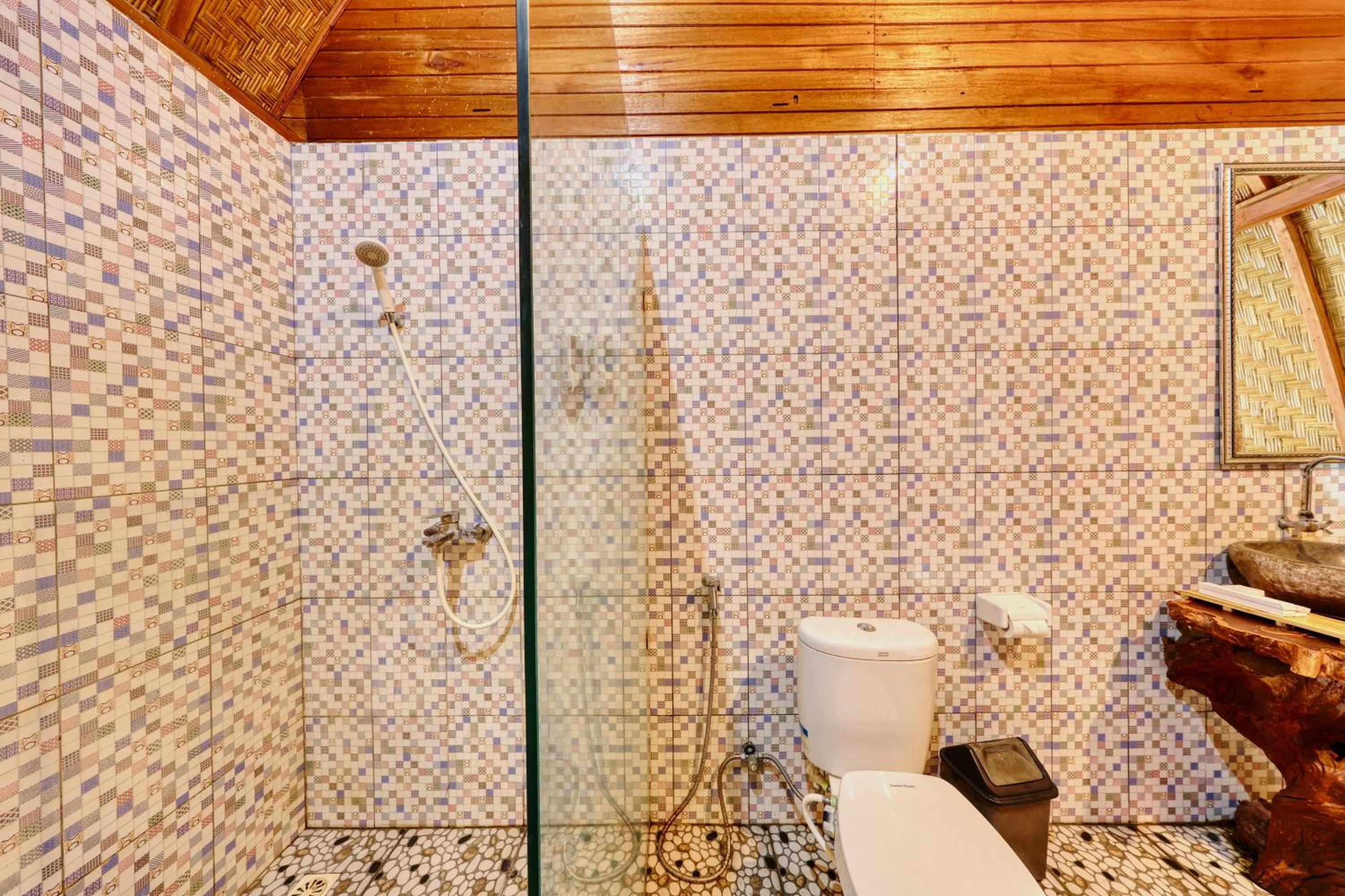 Double Room With Pool View photo 3