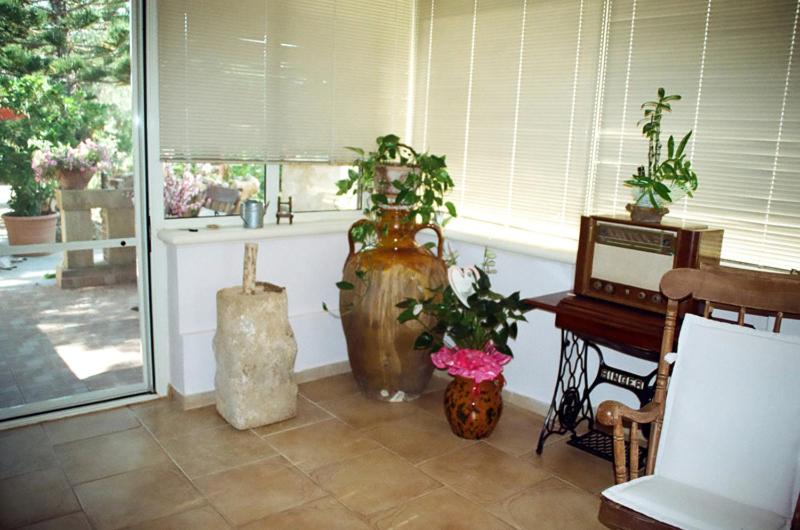 Three-Bedroom House photo 3
