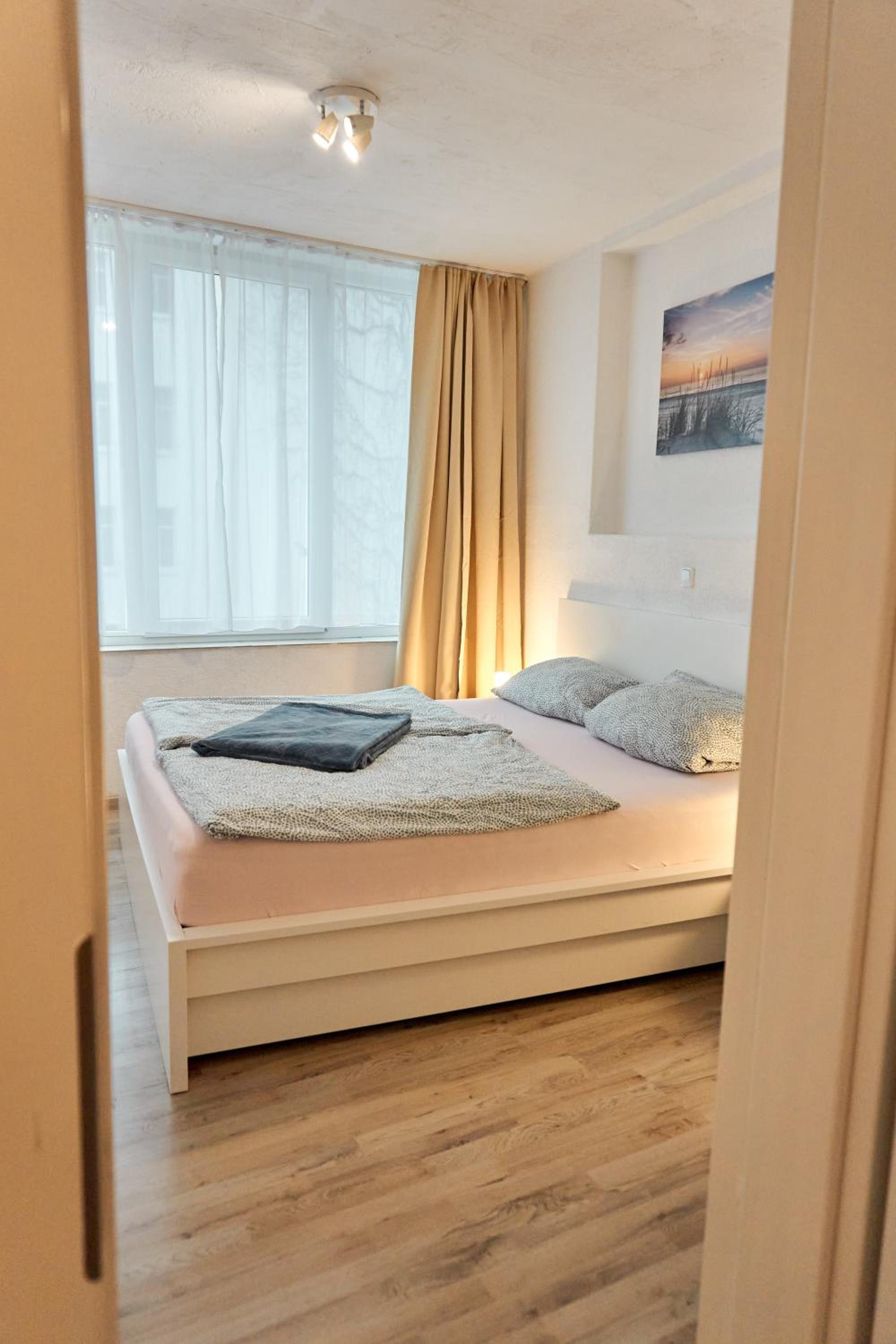 Apartment with Shower - Photo 11