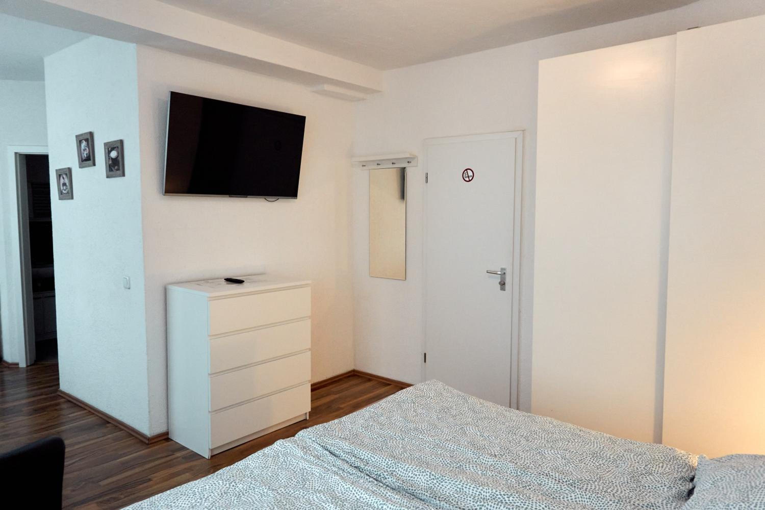 Apartment with Shower - Photo 62