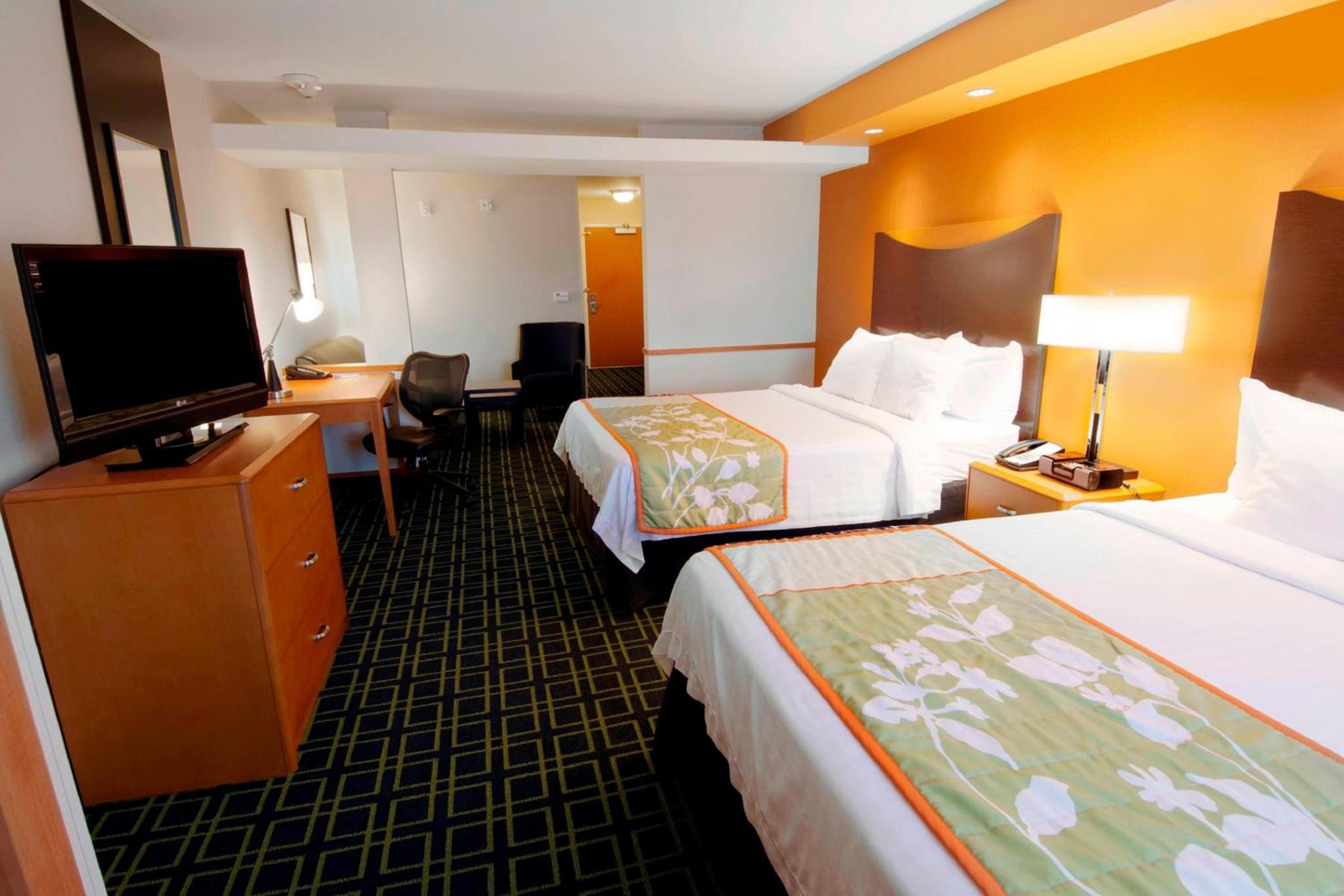 Queen Studio with Two Queen Beds and Sofa Bed
