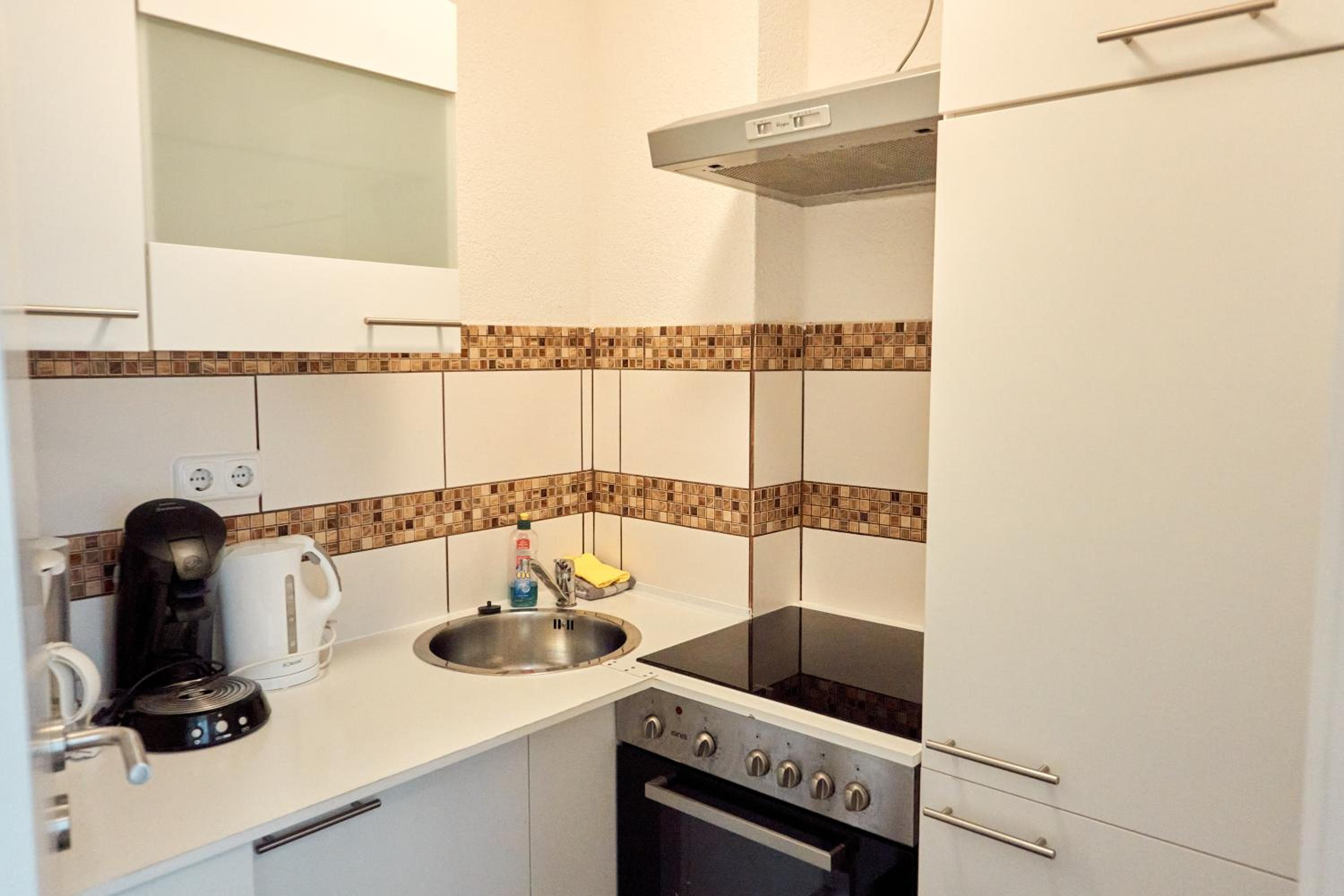 Apartment with Shower - Photo 75