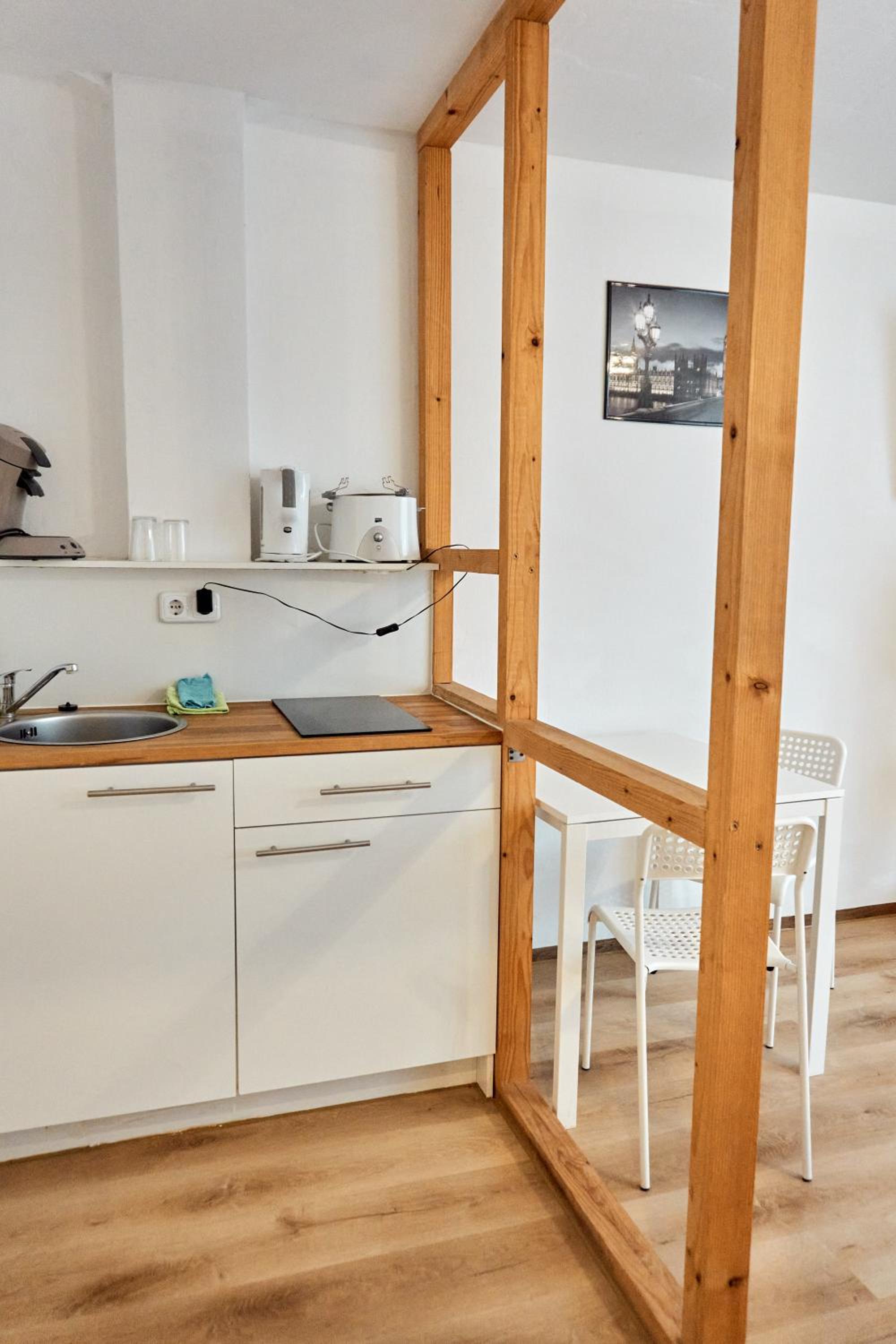 Apartment with Shower - Photo 93