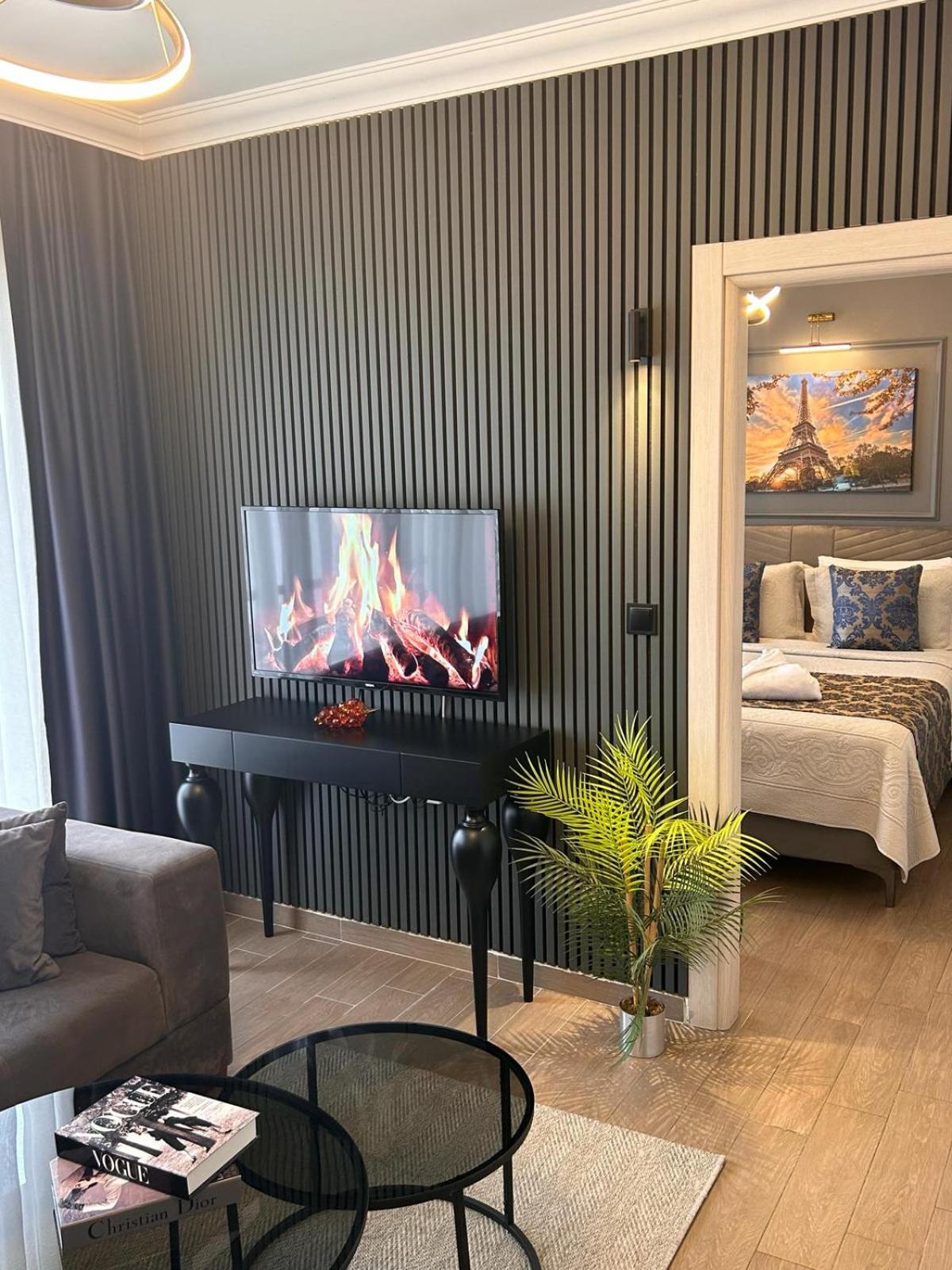 Deluxe Suite photo 1