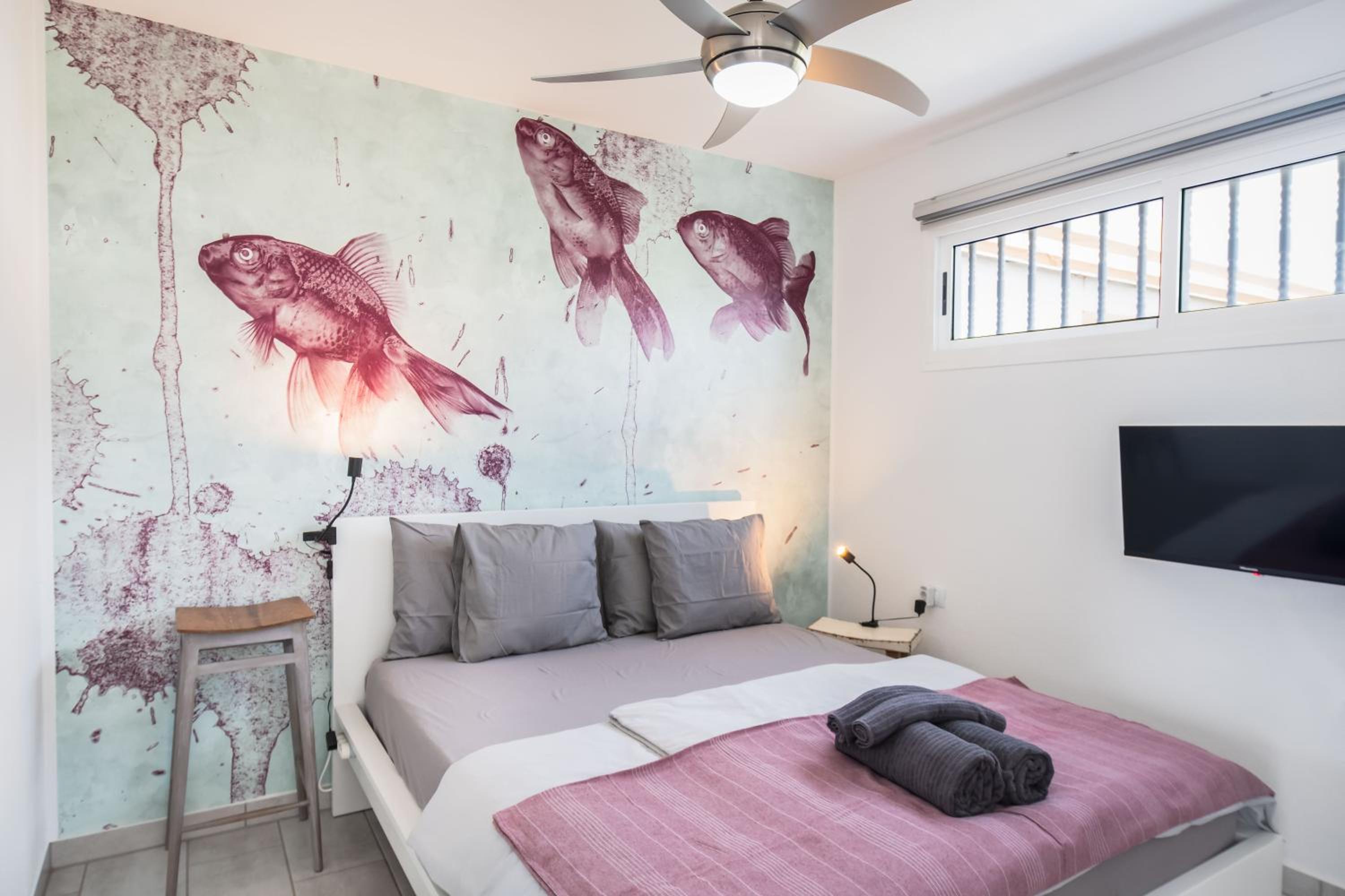 Apartamento de una habitación con balcón y vista al mar