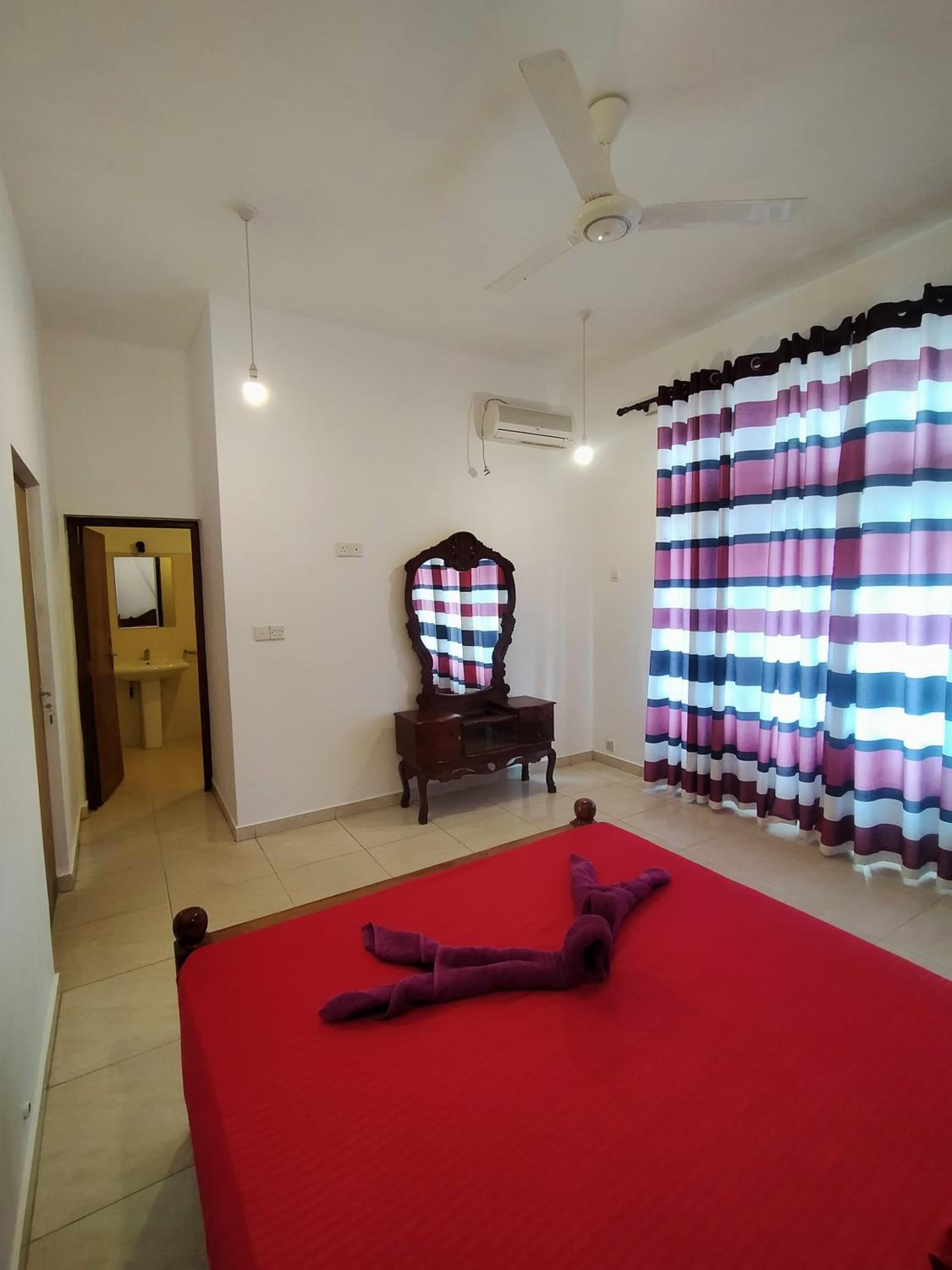 Deluxe Double Room with Sea View photo 2