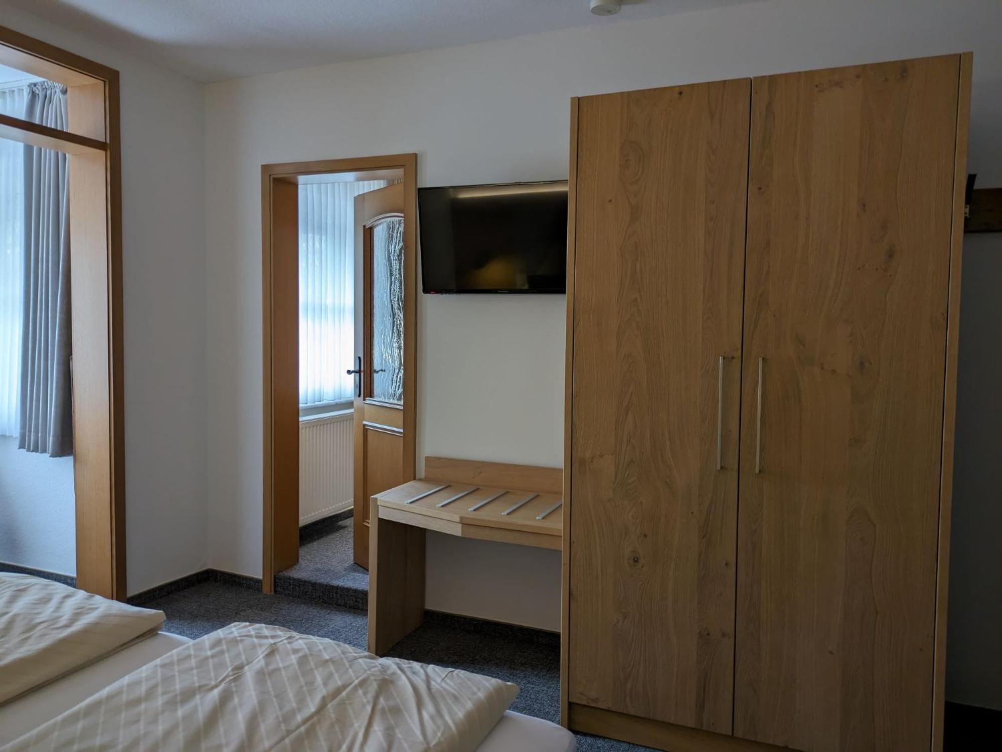 Triple Room with Shower
