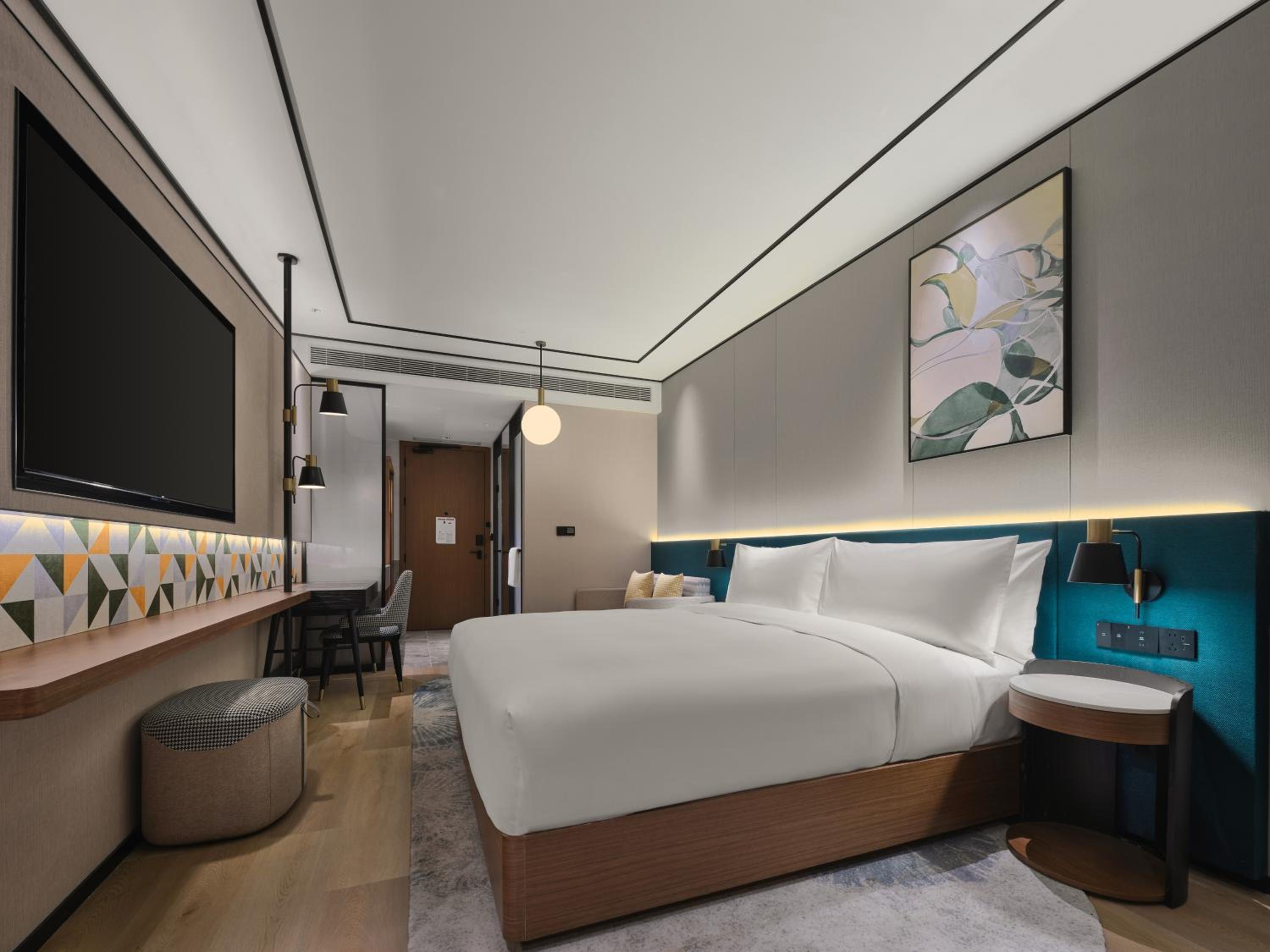 Superior King Room