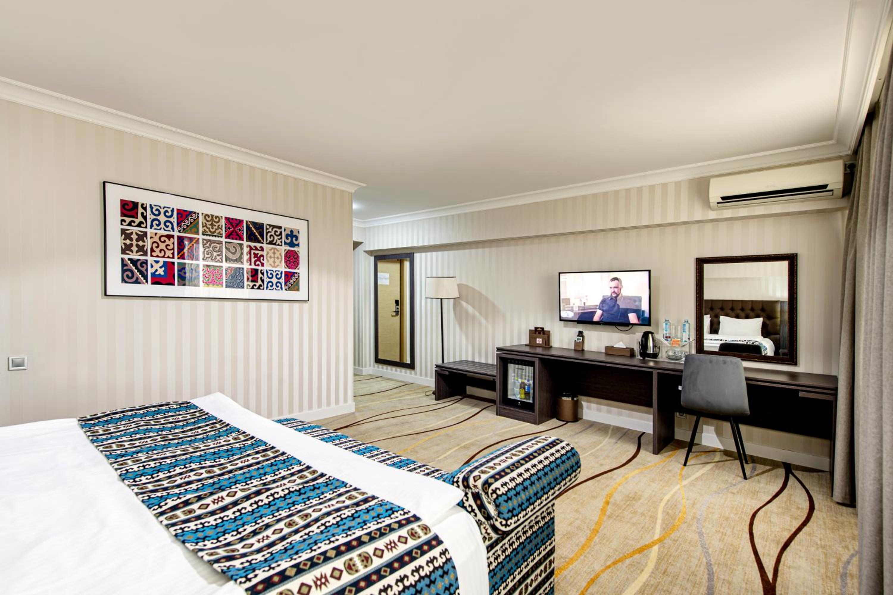 Deluxe Double Room - Photo 1