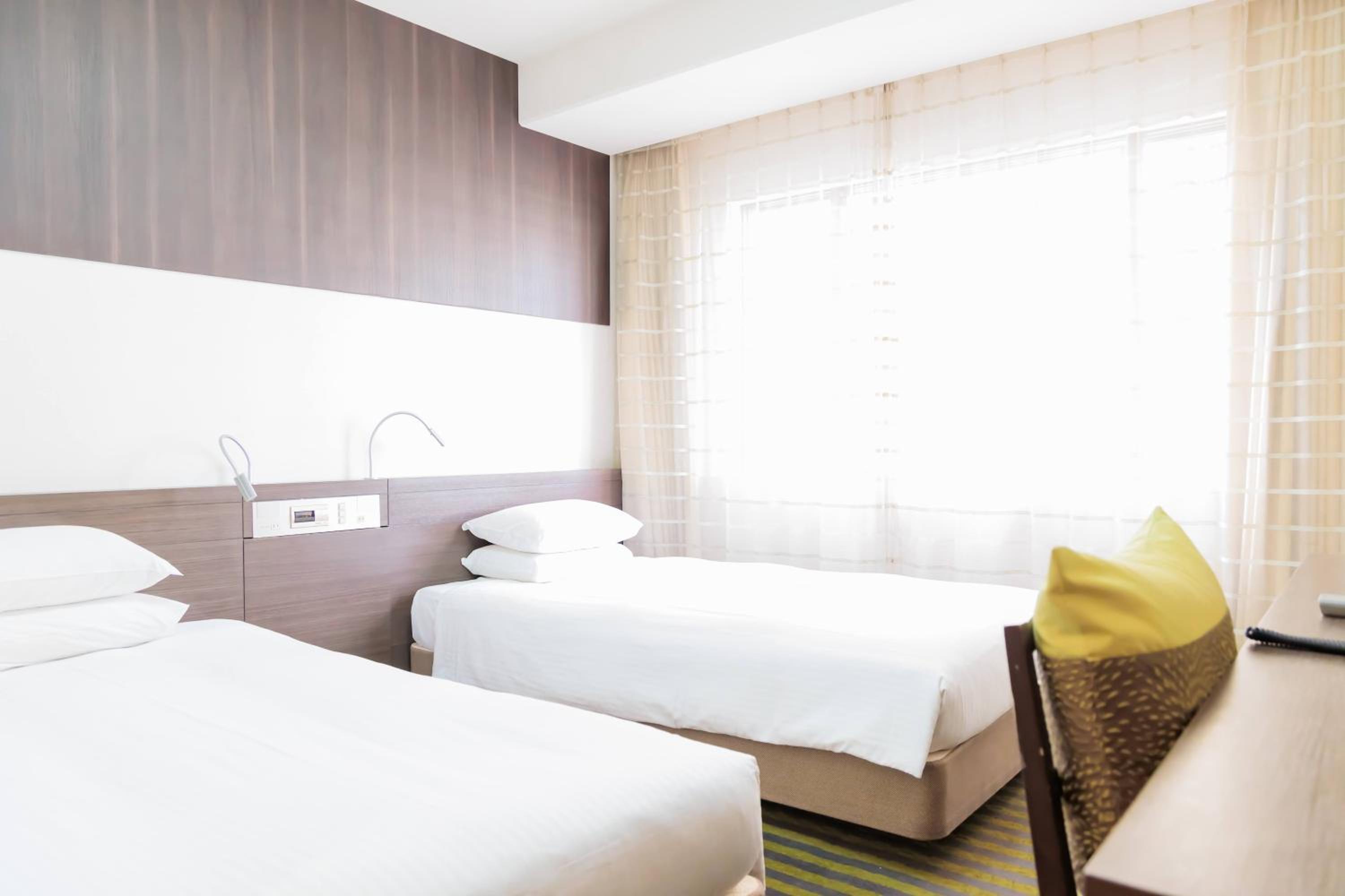 Economy Twin Room - Non-Smoking - Photo 1