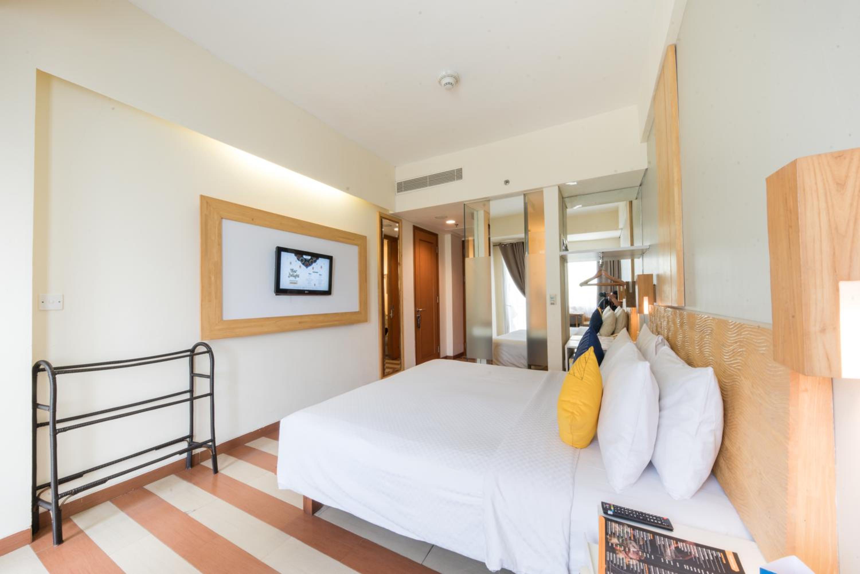 Deluxe Double or Twin Room - Photo 1