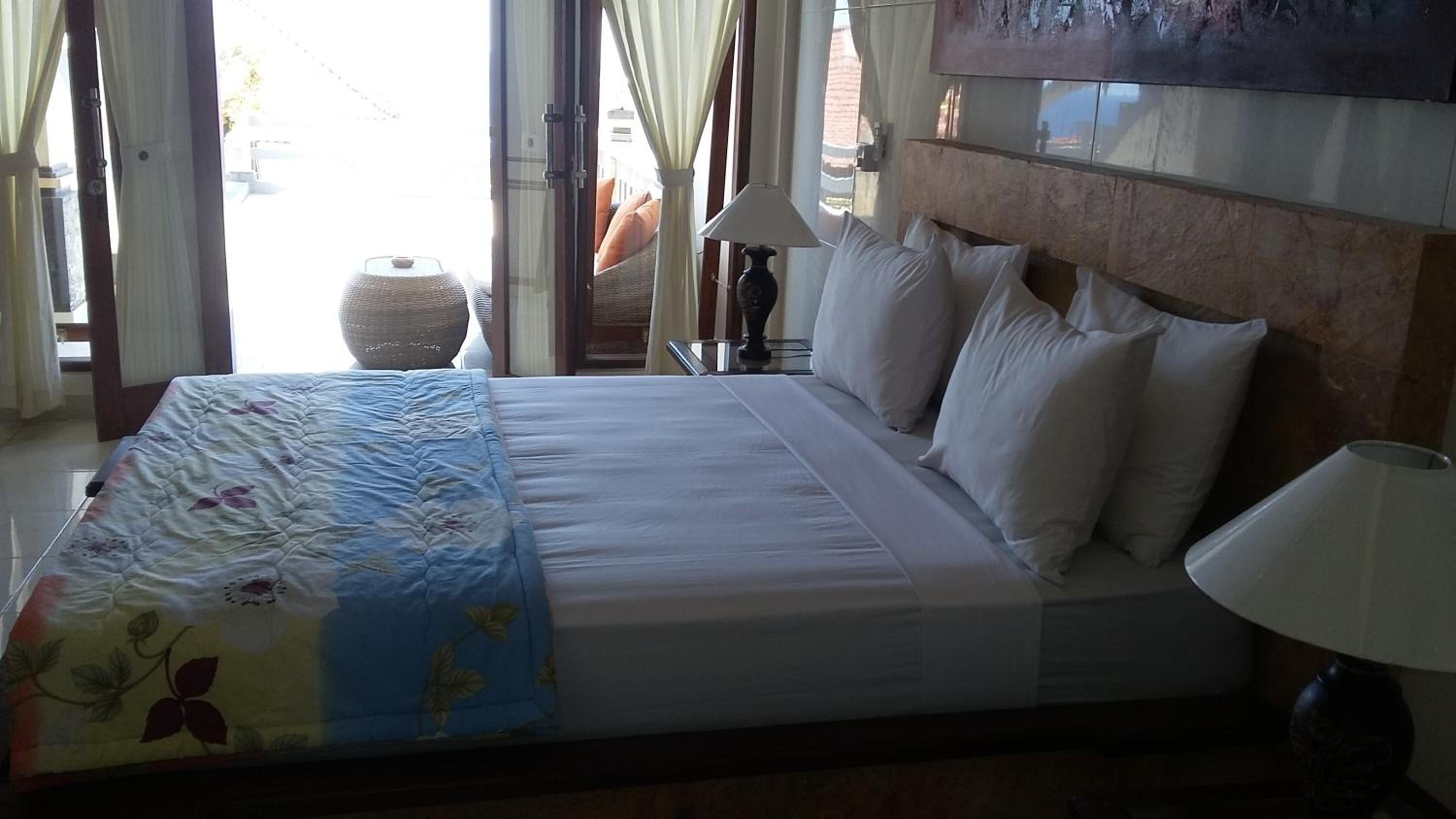 Bungalow with Sea View - Photo 5
