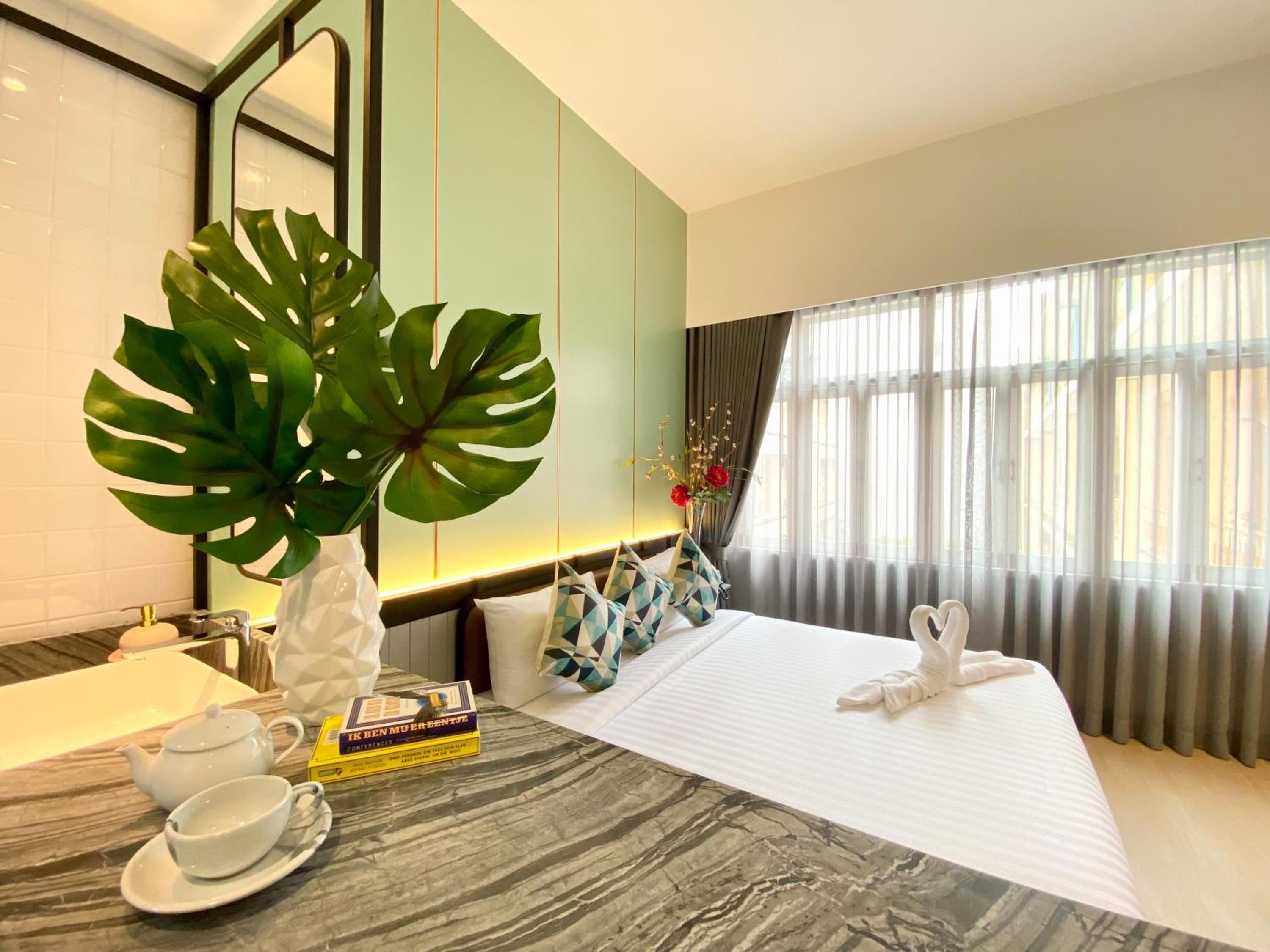 Premier King Room