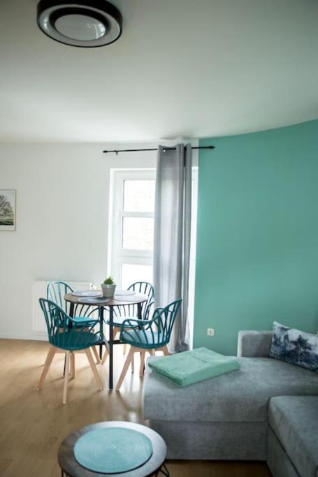 One-Bedroom Apartment photo 3