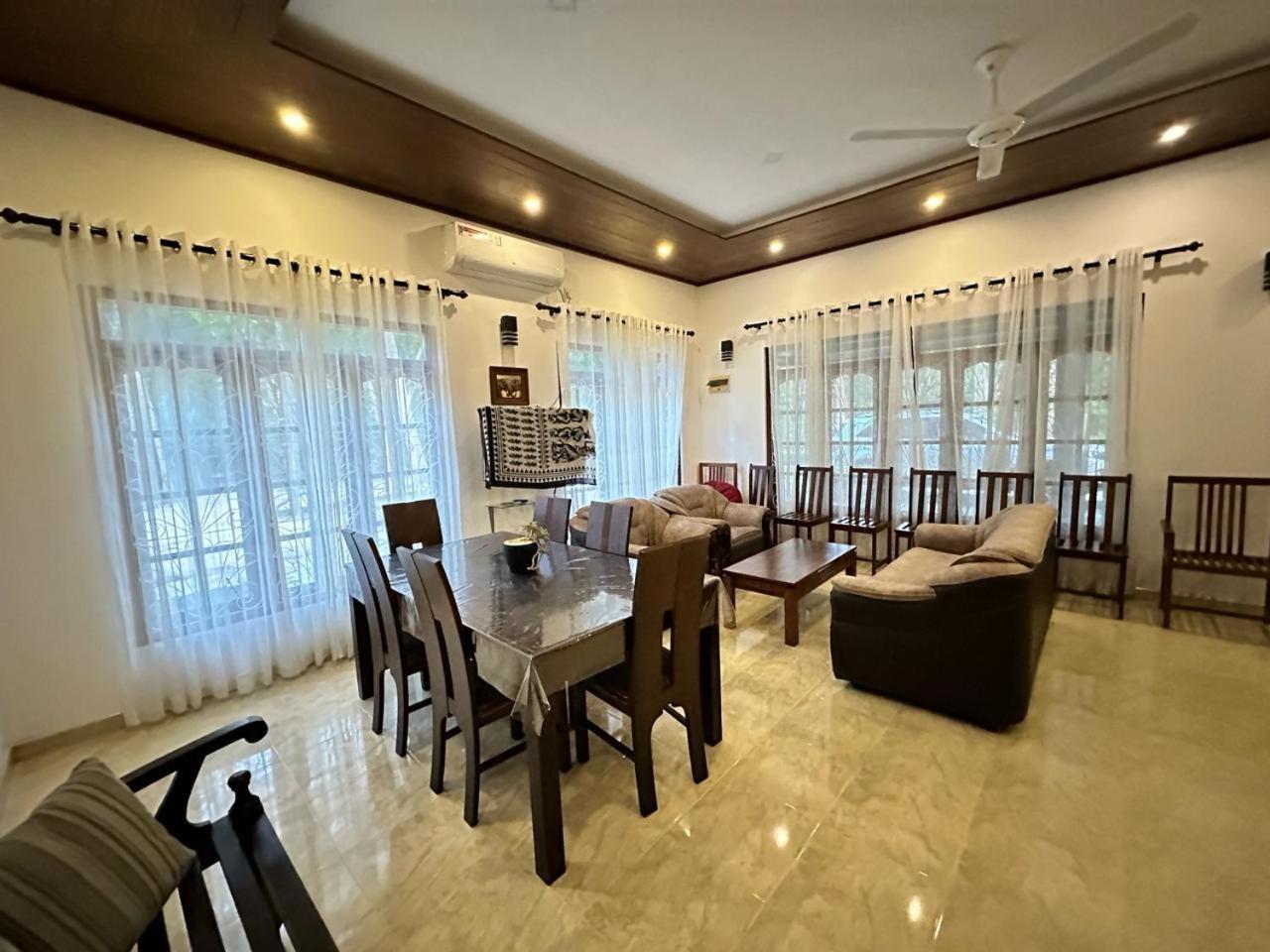 Three-Bedroom House photo 2