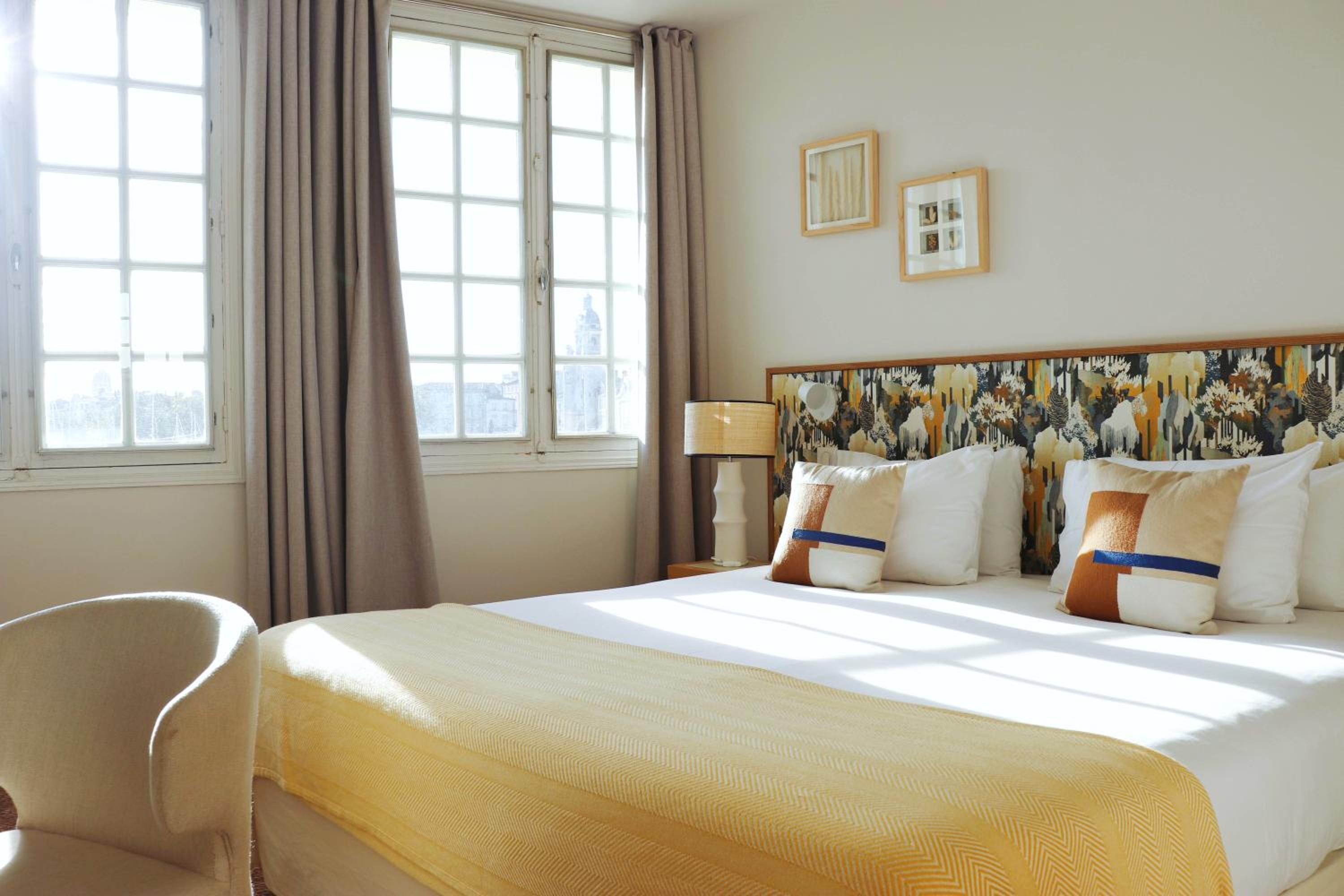 King Room with Sea View - Photo 1