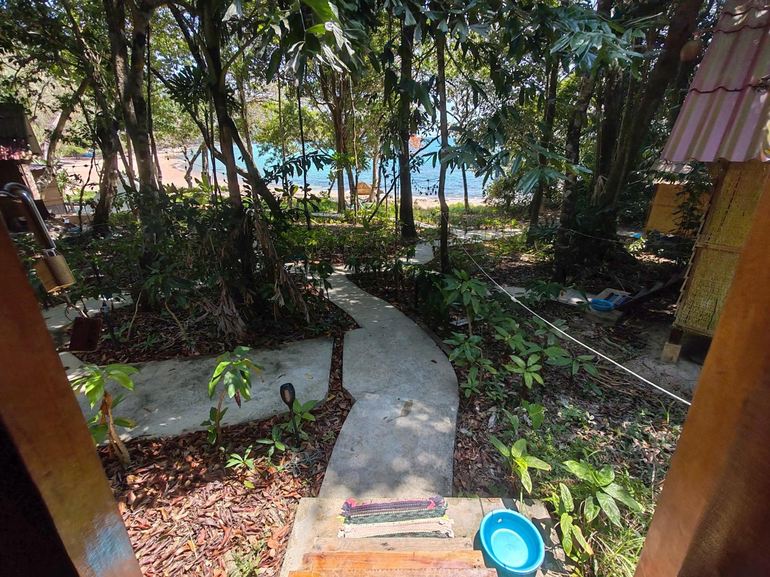 Standard Bungalow - Photo 2