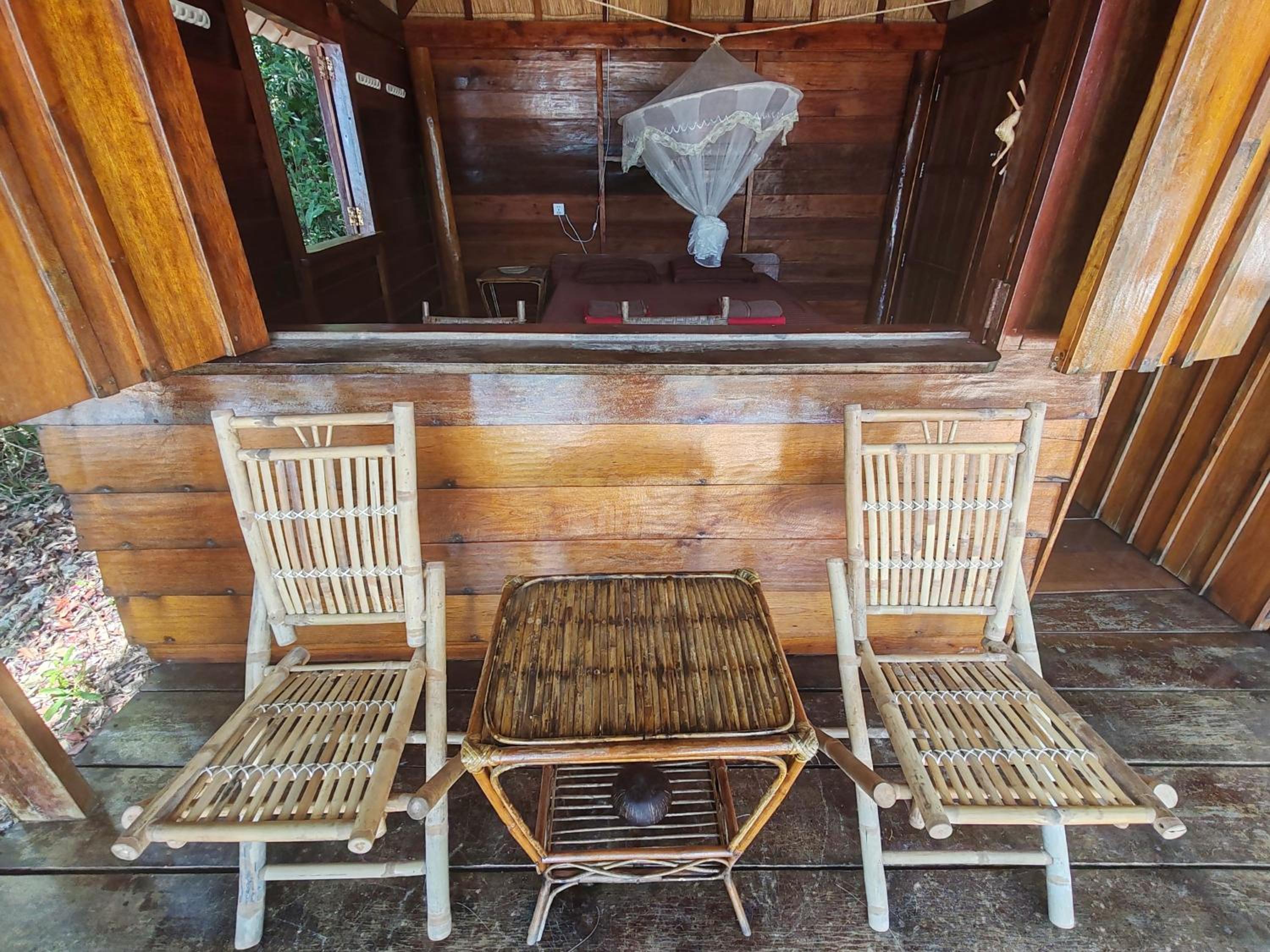 Bungalow - Beach Front - Photo 4