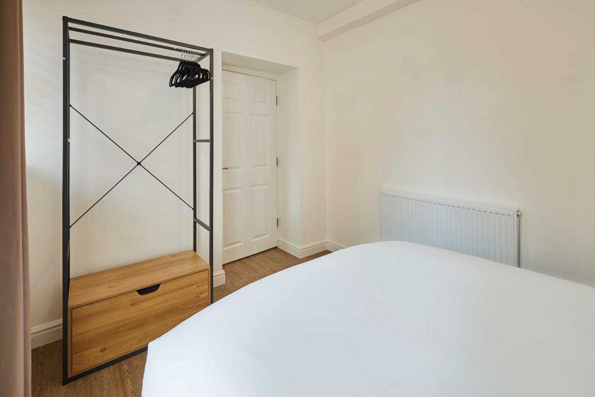 Two-Bedroom House photo 2