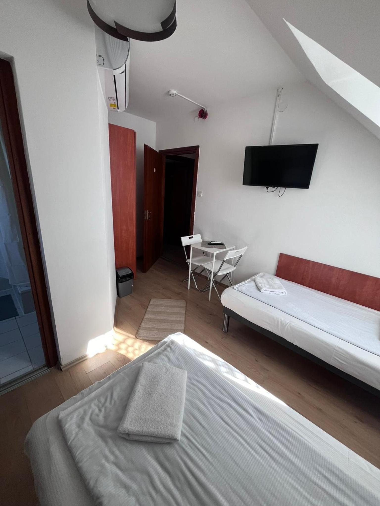 Triple Room photo 3
