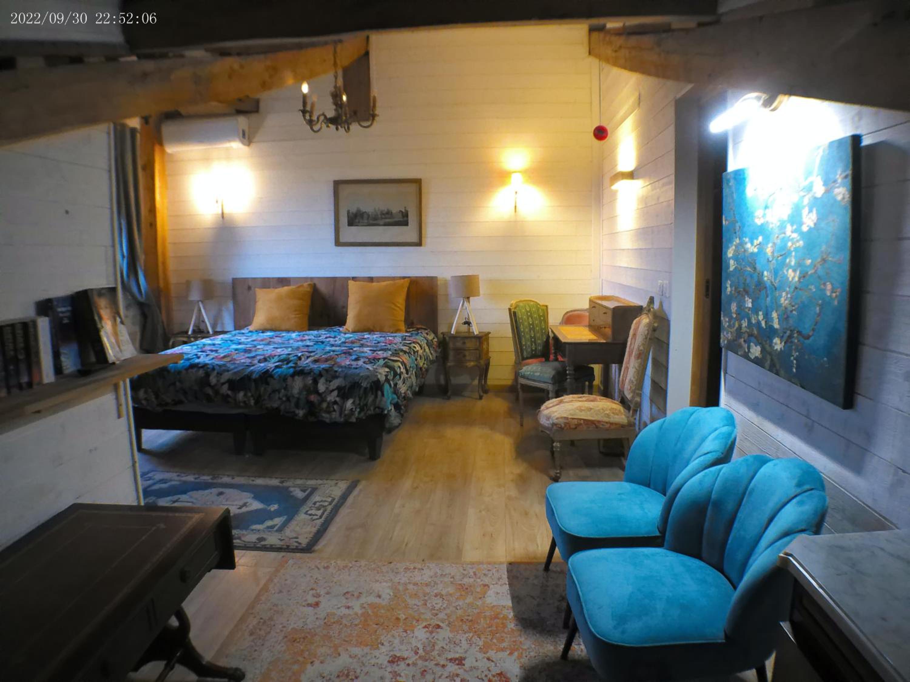 Standard Double Room photo 3