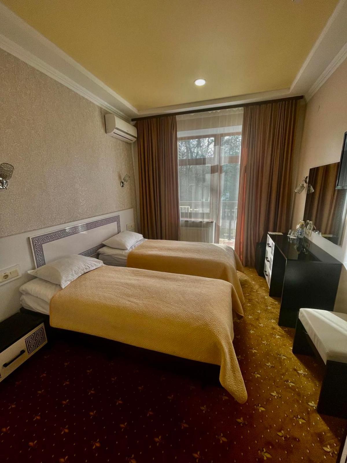 Standard Twin Room photo 1
