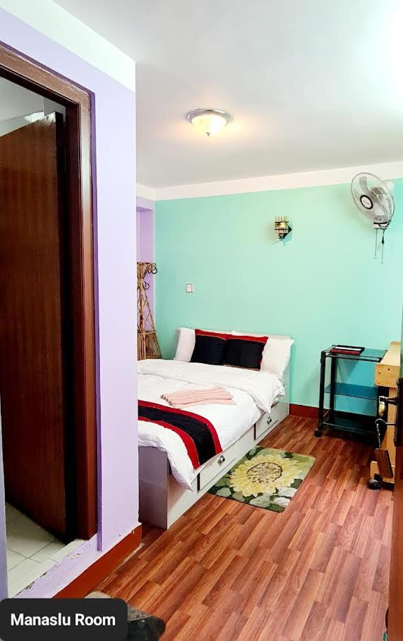 Standard Double Room photo 2