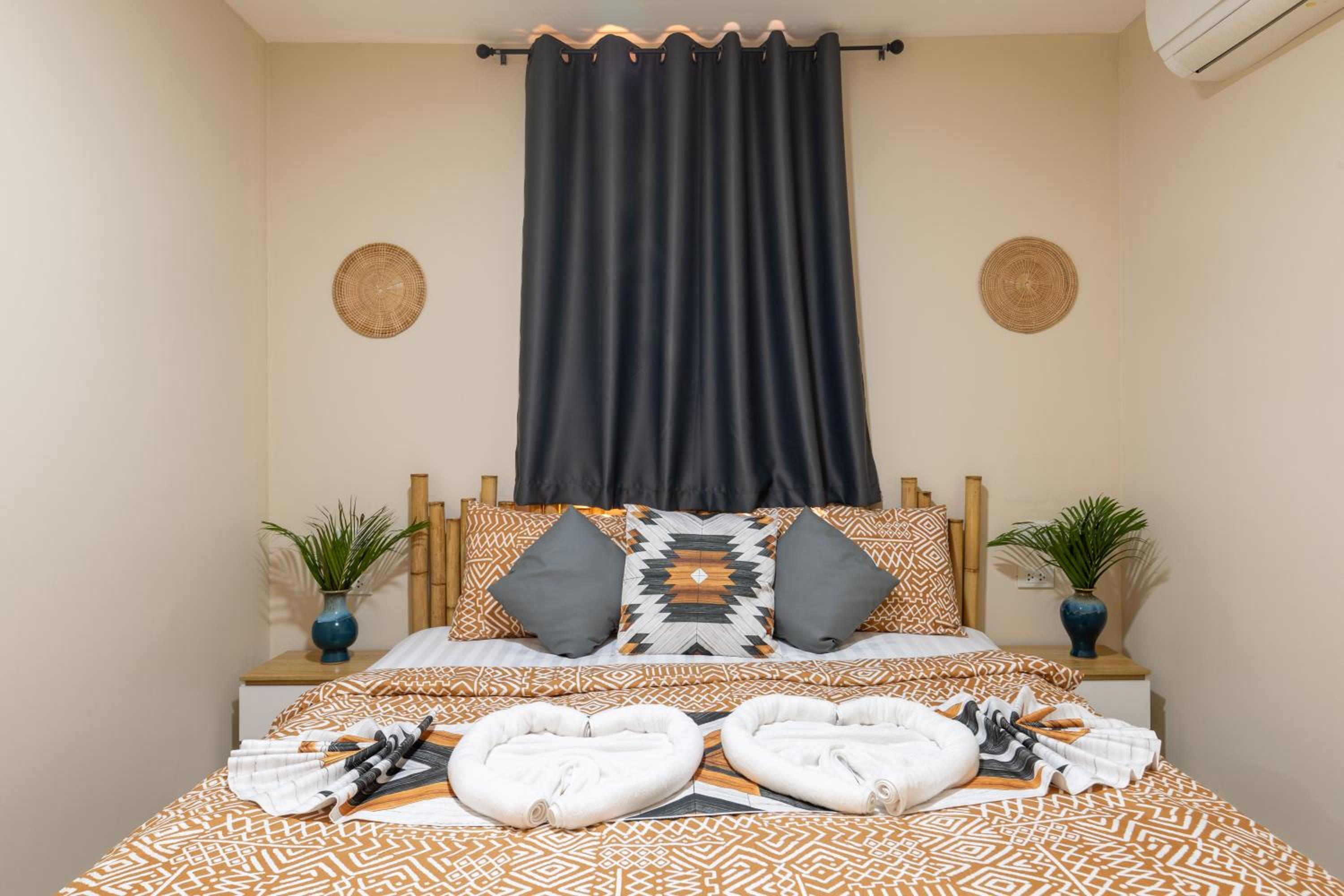 Deluxe Family Suite