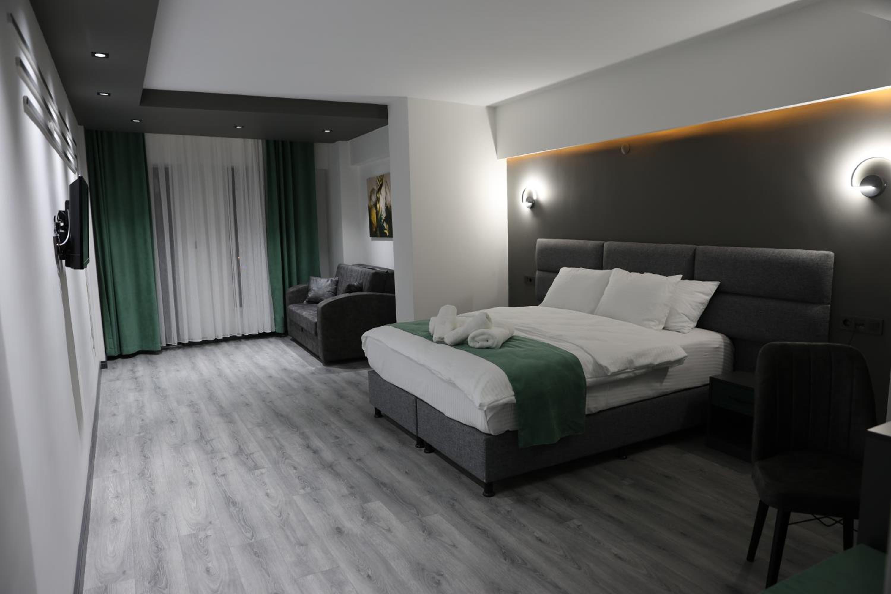 Deluxe Quadruple Room photo 1