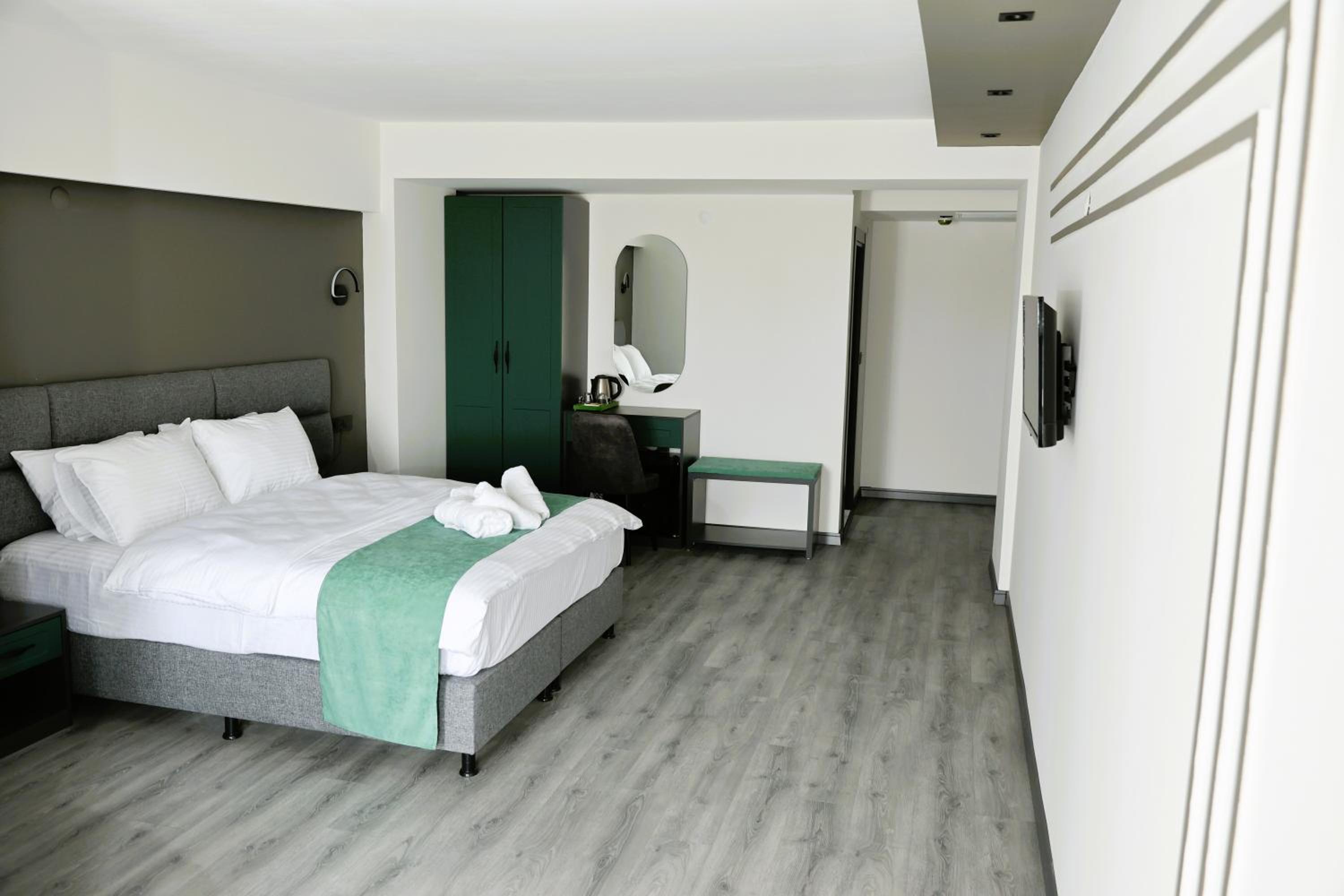 Deluxe Quadruple Room photo 2