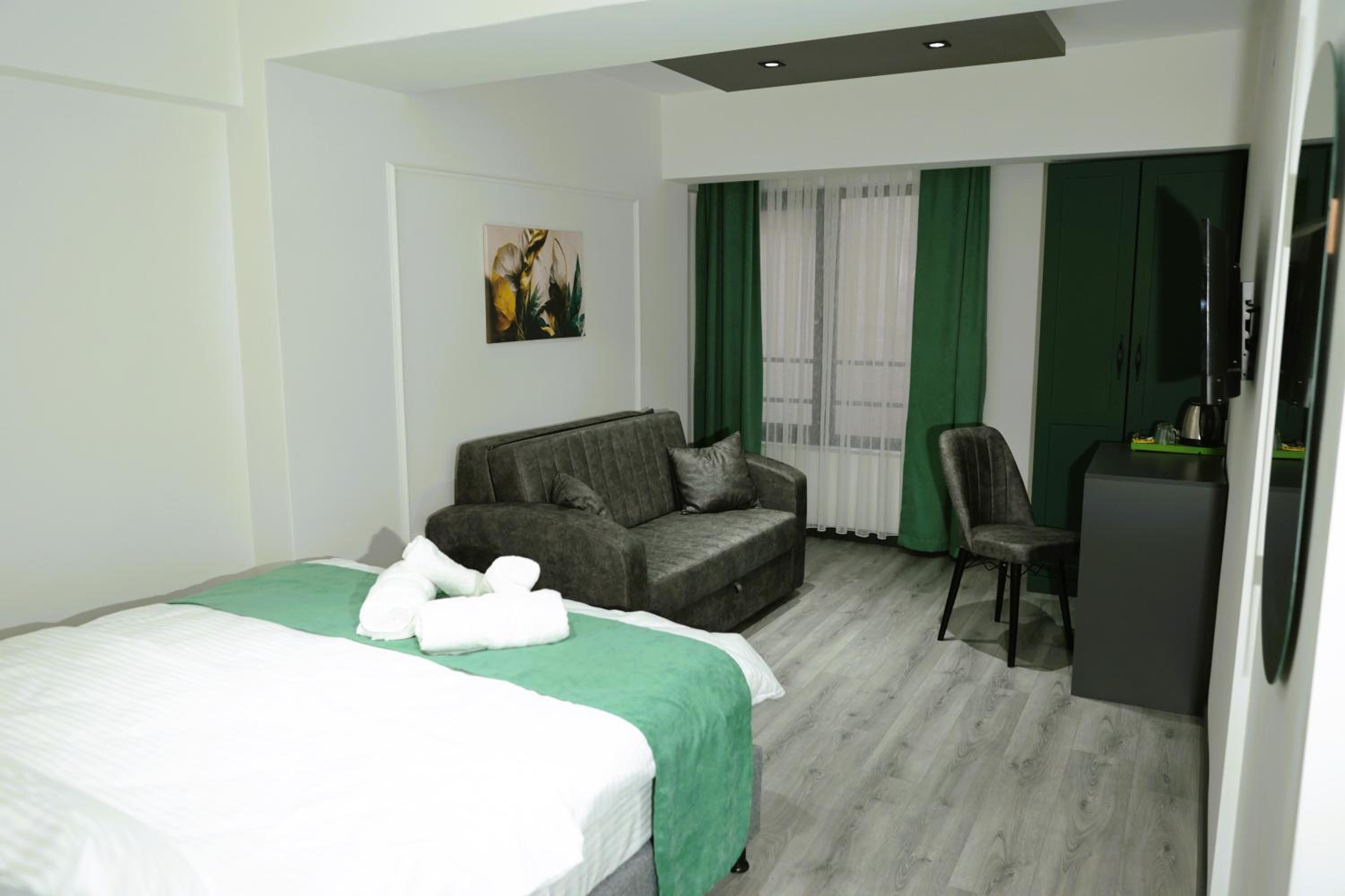 Standard Triple Room - Photo 3