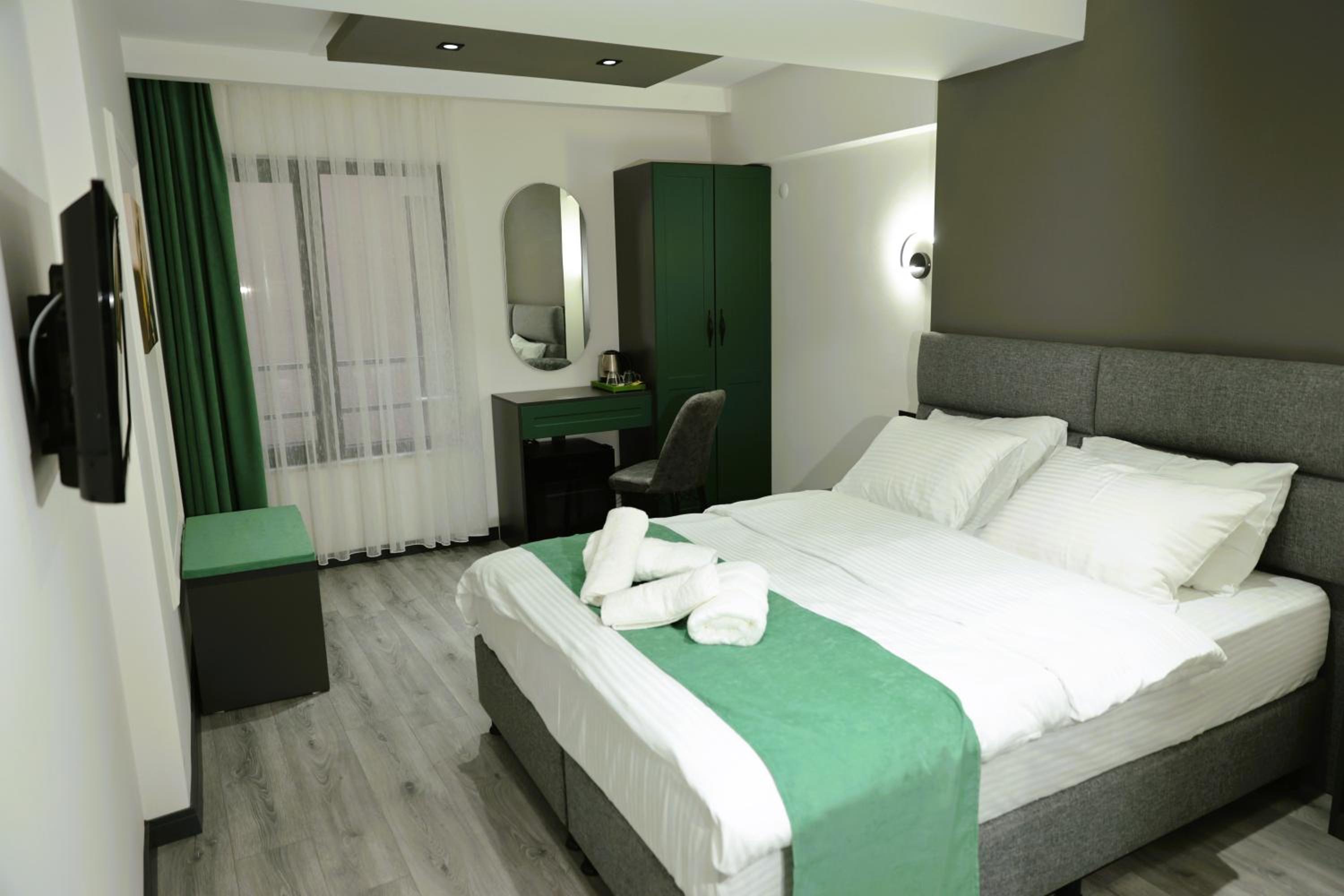 Standard Double Room - Photo 1