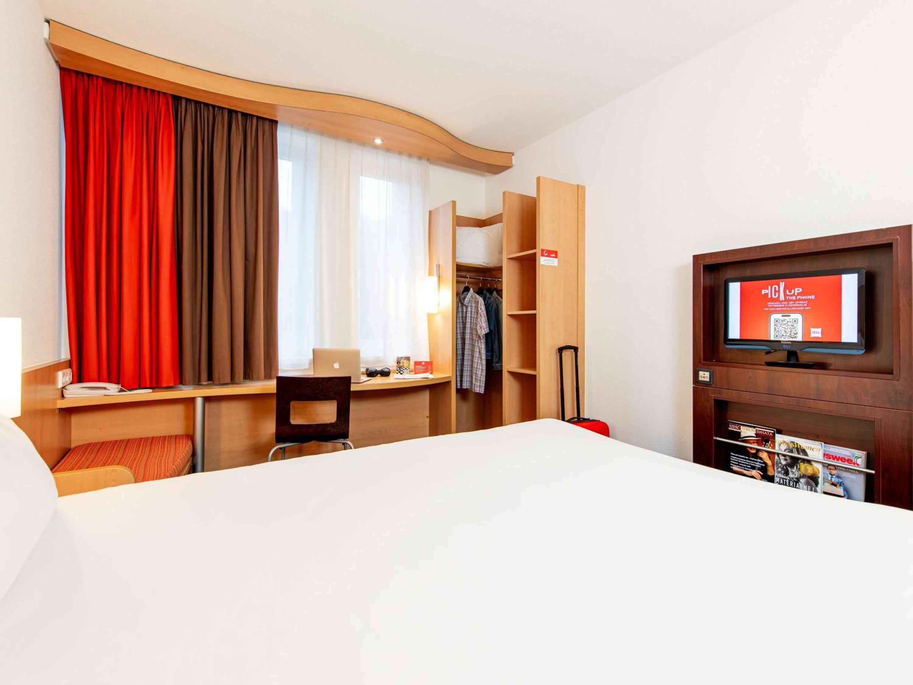 Double Room - Photo 3