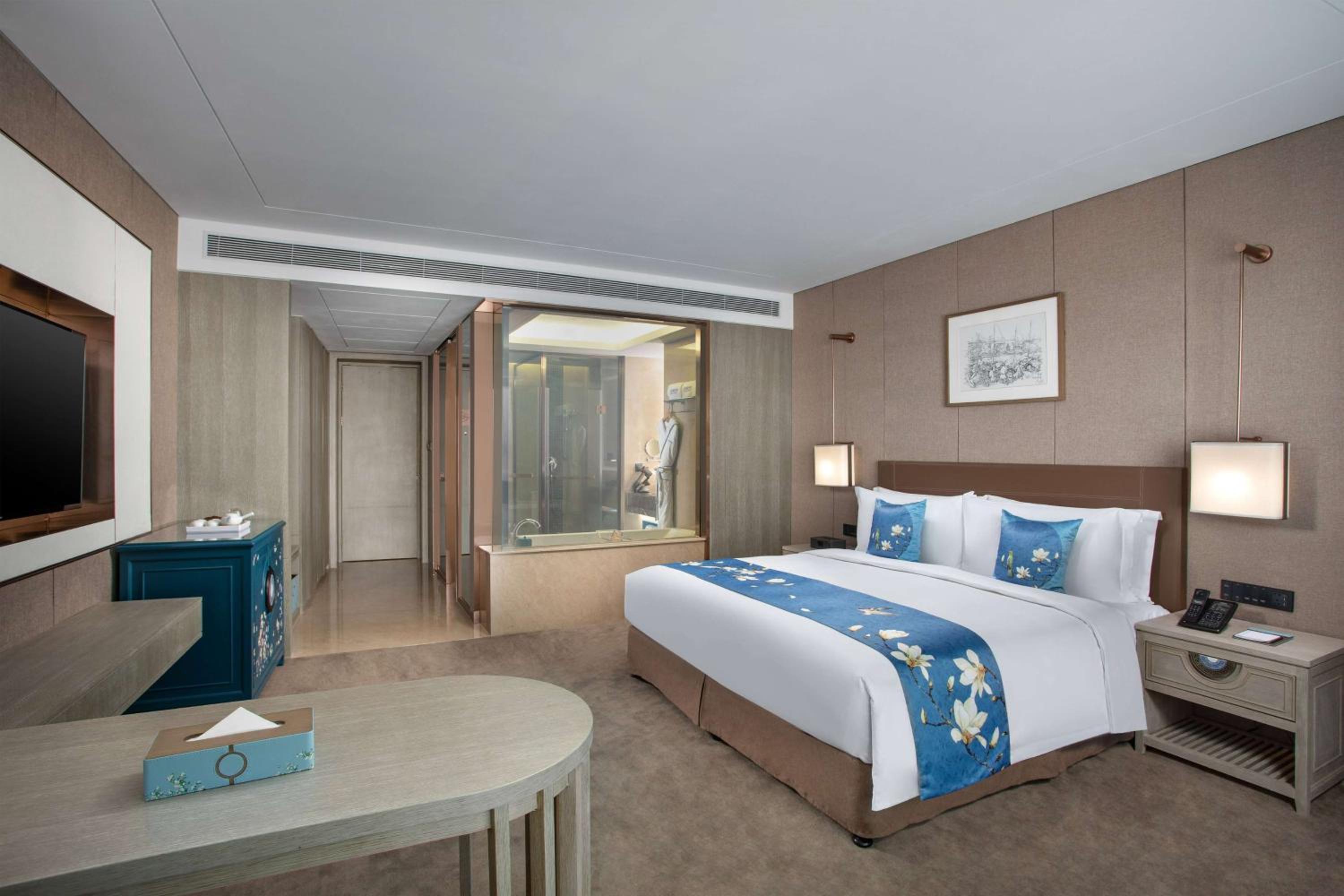 Executive King Room - Photo 1