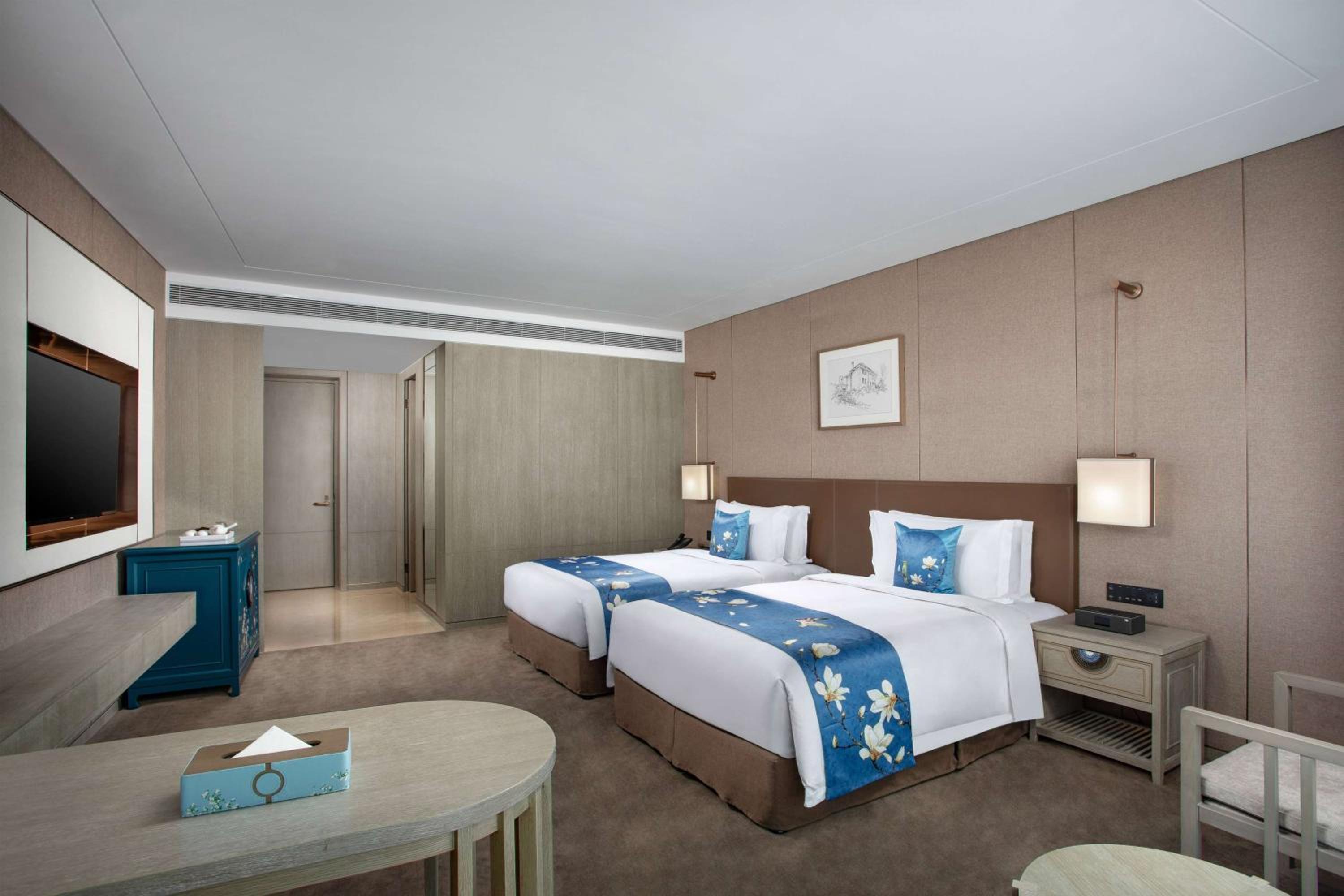 Executive Twin Room - Photo 1