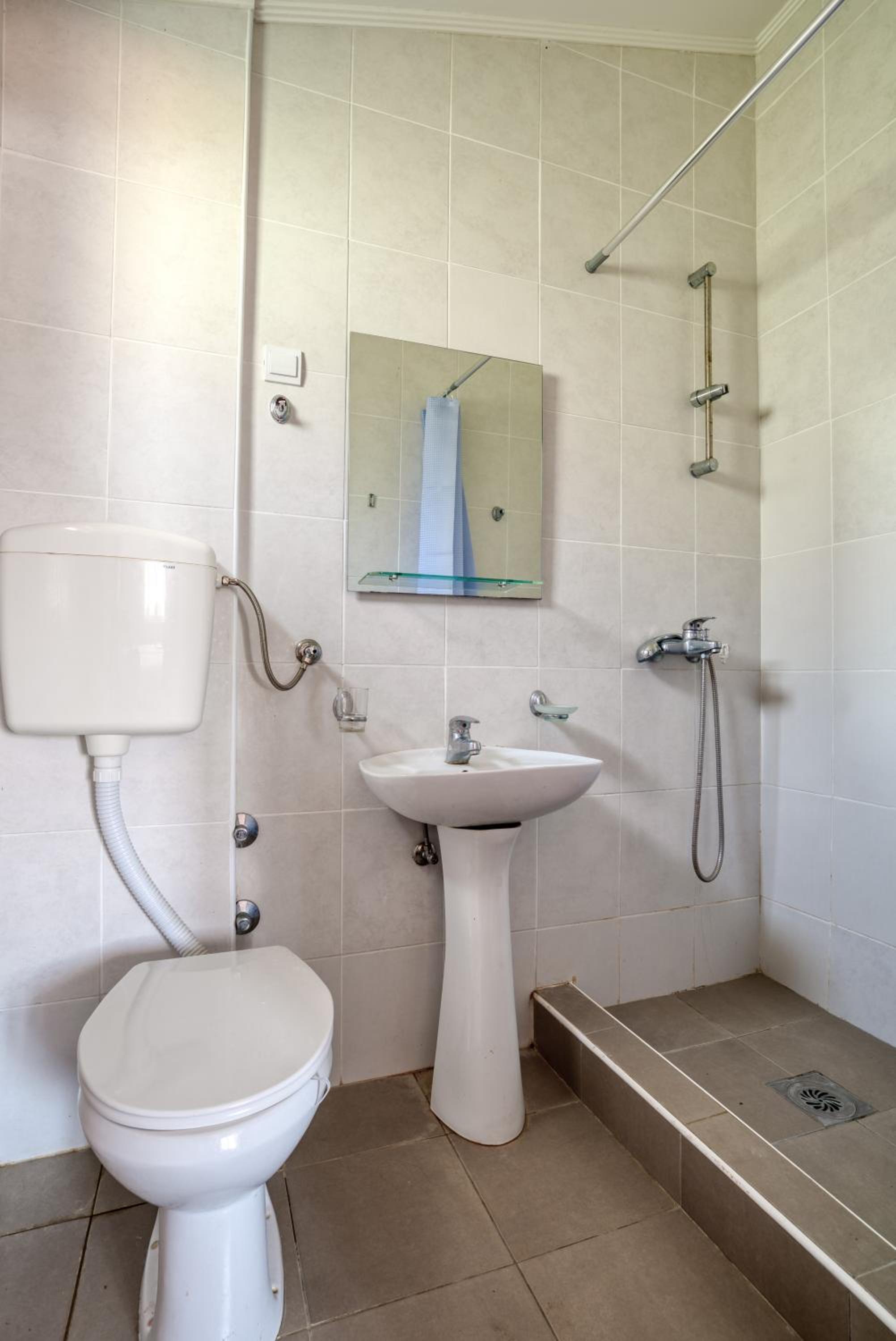 Studio Apartment with Sea View photo 2