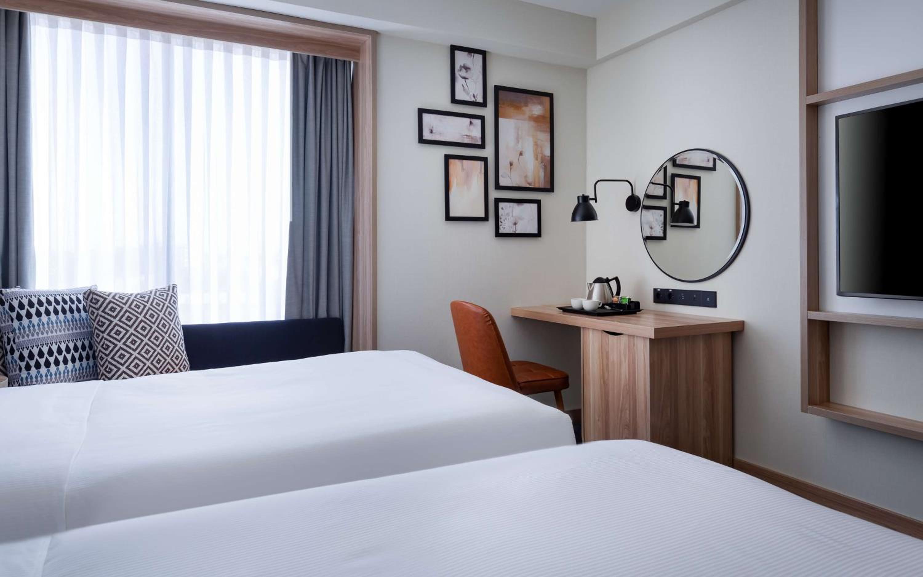 Twin Room - Photo 1