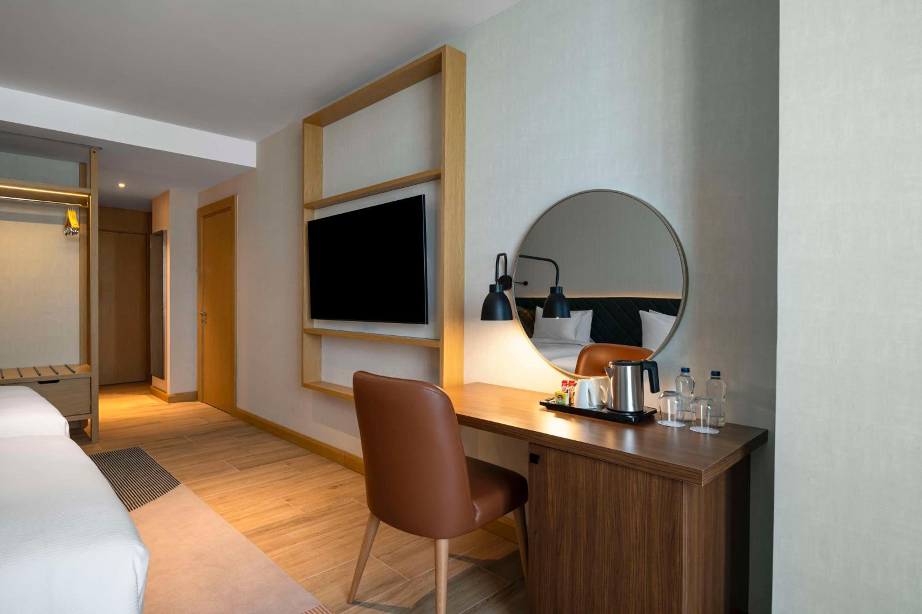 King Family Connecting Room with Sofa Bed