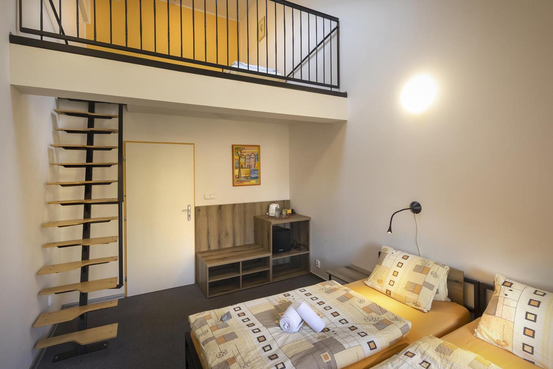Superior Triple Room photo 3