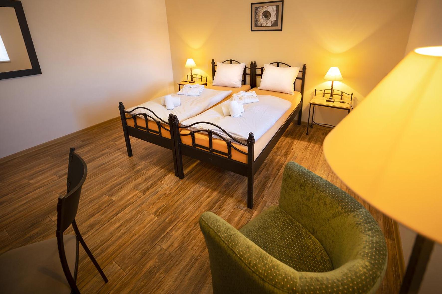 Double or Twin Room - Disability Access photo 1