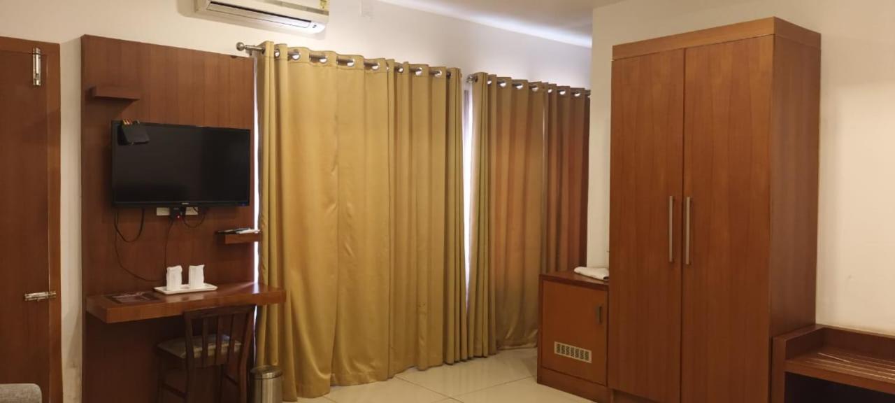 Standard Double Room photo 2