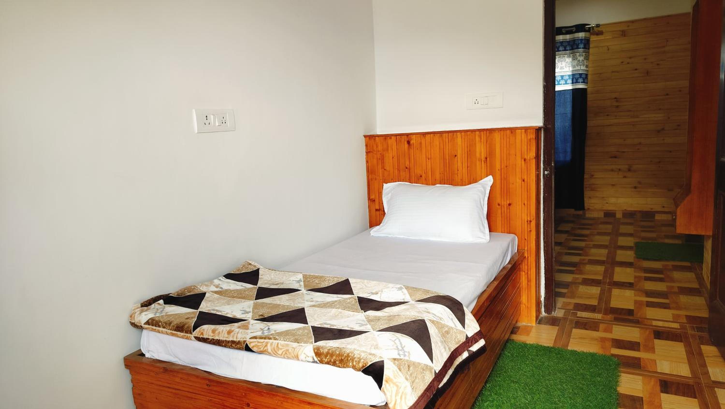 Triple Room with Mountain View photo 3