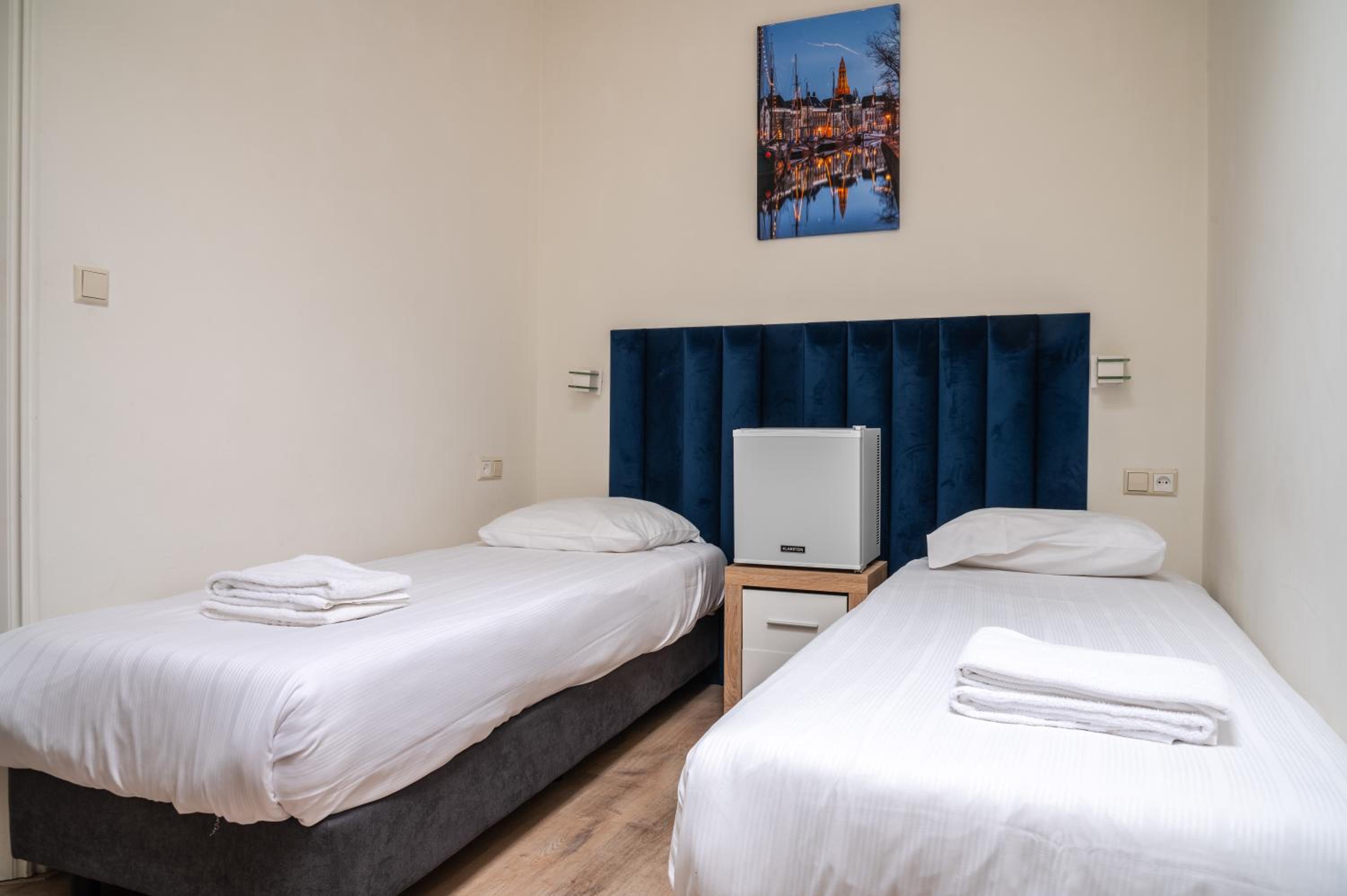 Small Twin Room