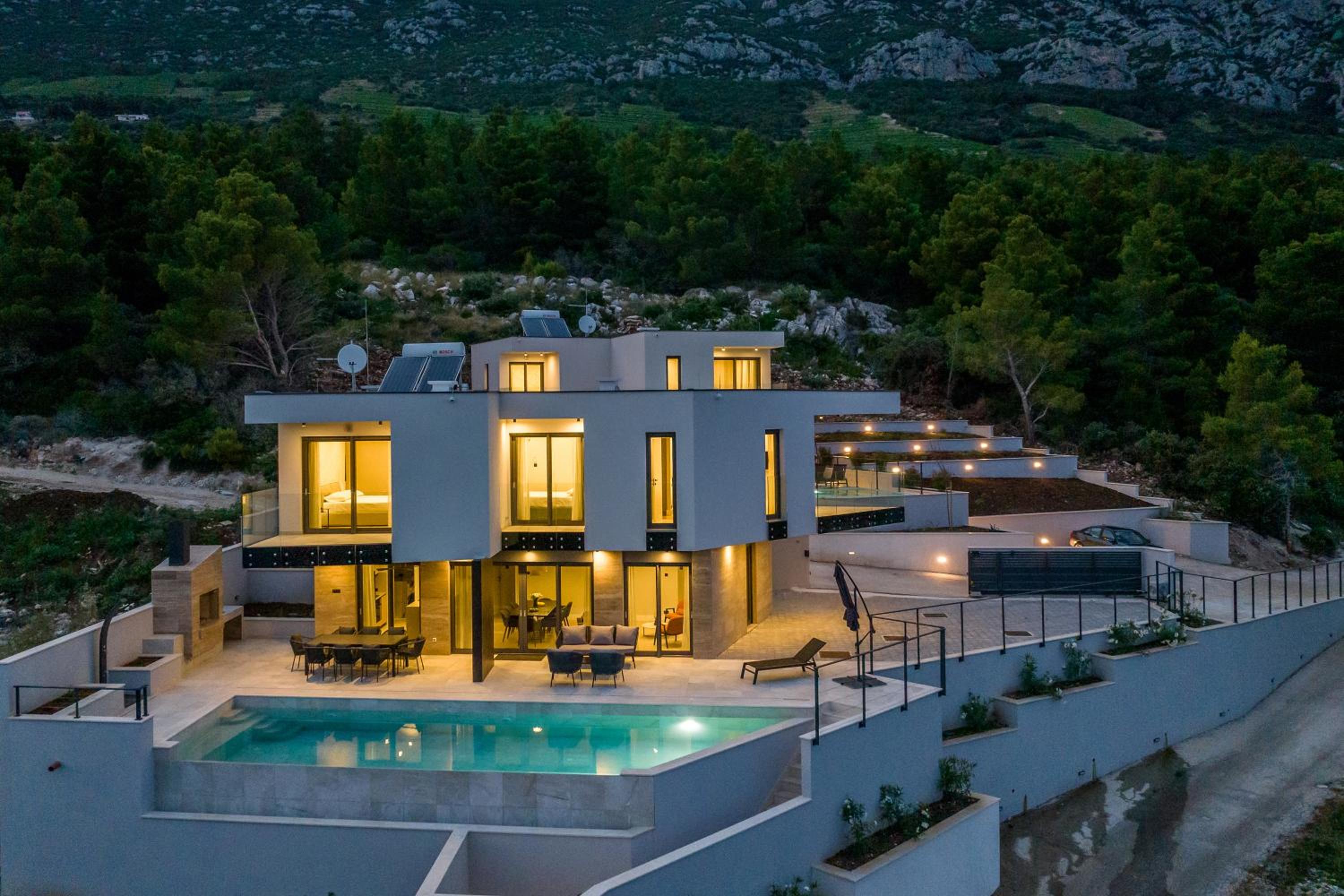 Villa with Private Pool photo 2