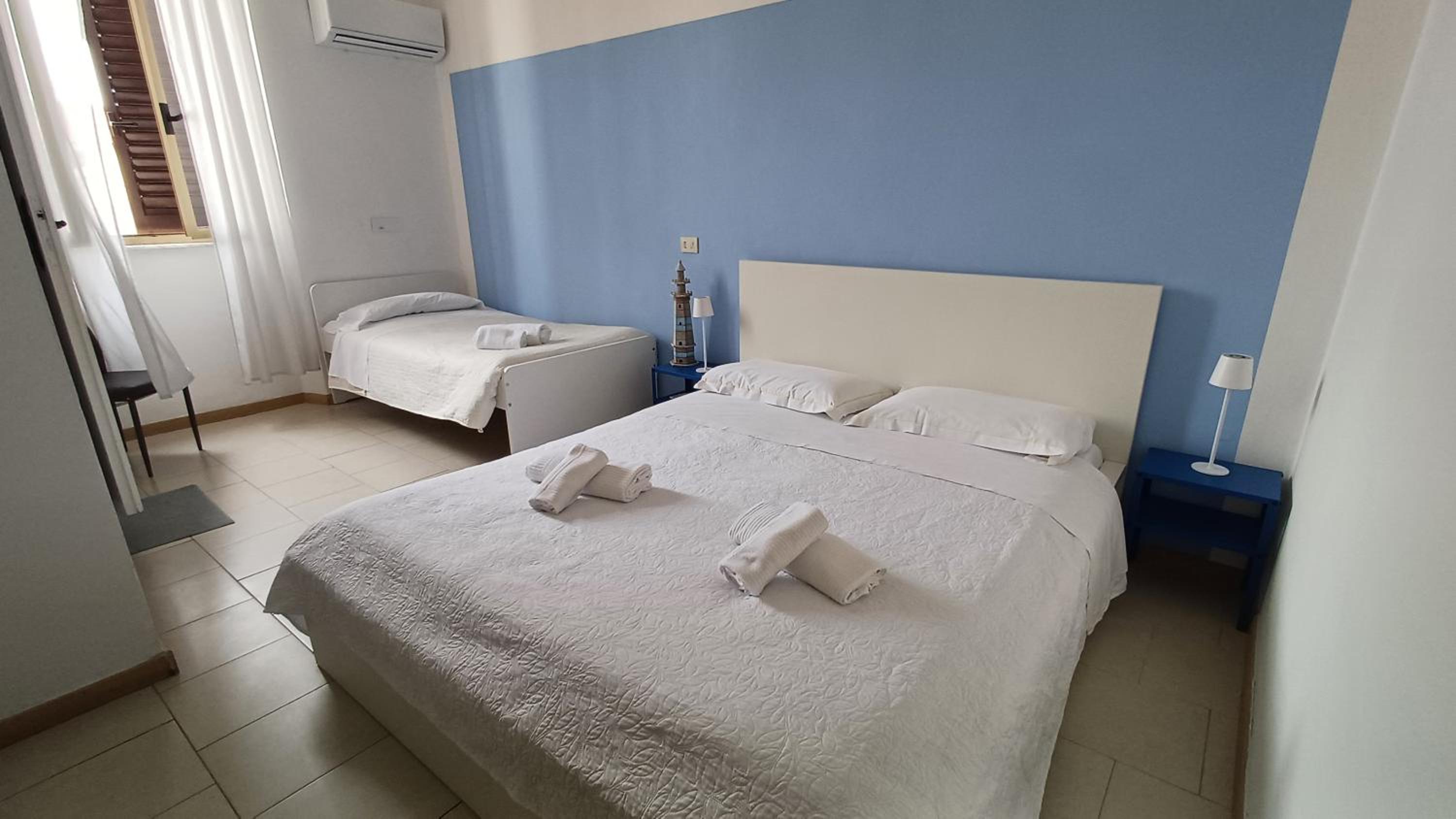 Triple Room photo 2